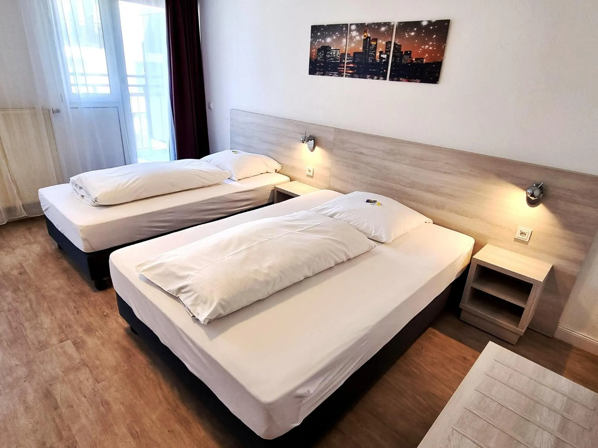 Bedroom, Bed in Adler Hotel Frankfurt