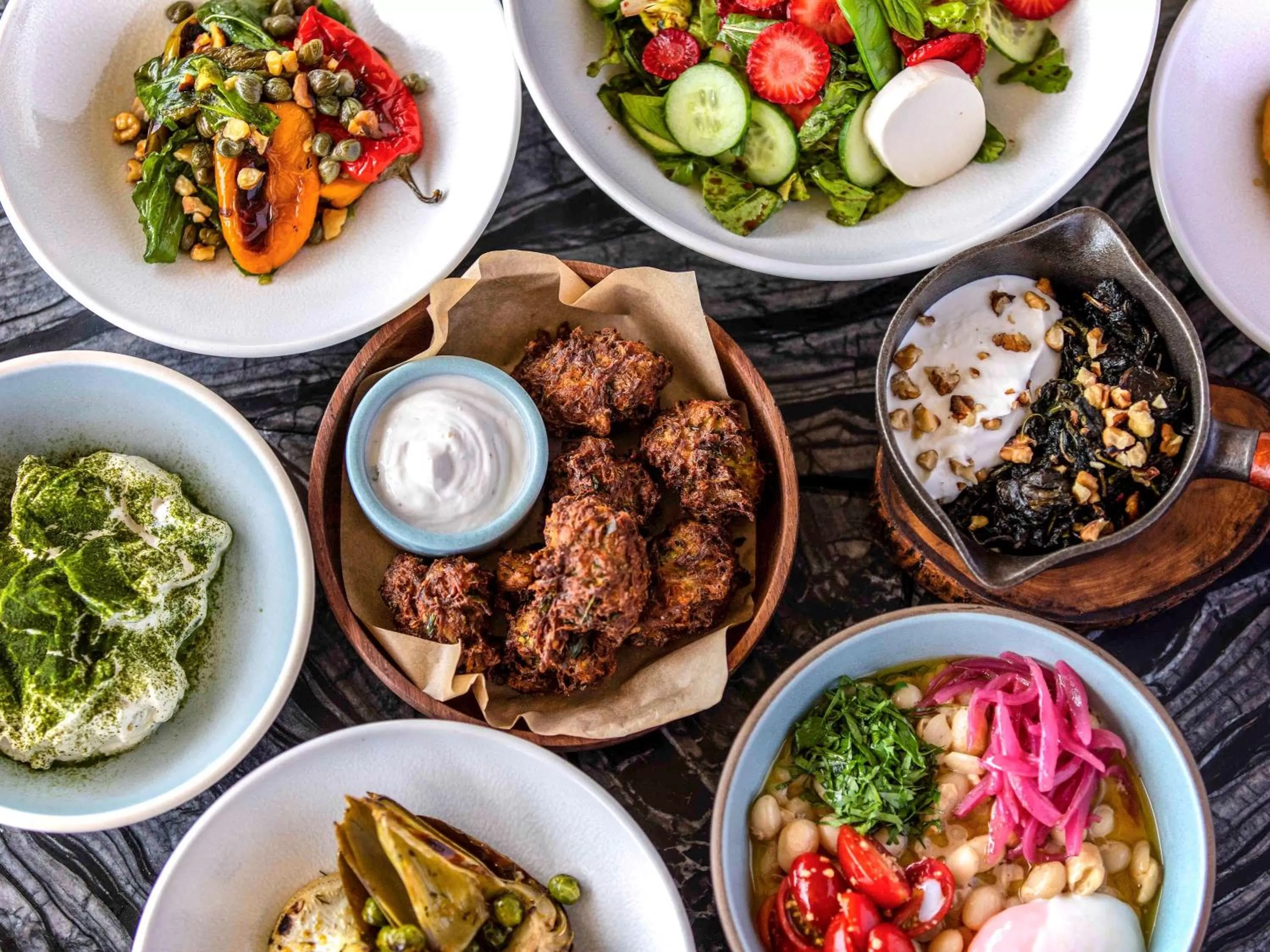 Restaurant/places to eat in Novotel Istanbul Bosphorus Hotel