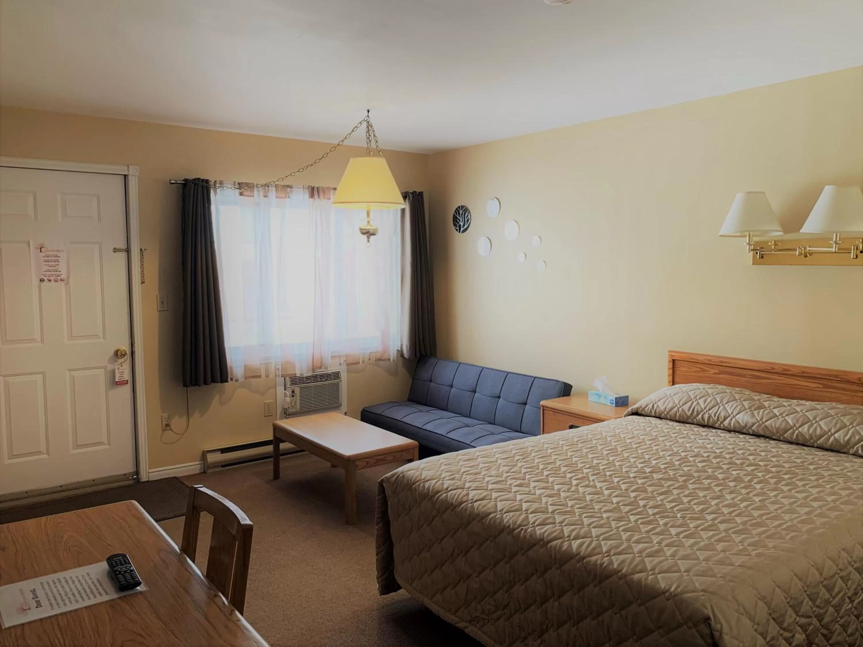 Bed in Hawberry Motel