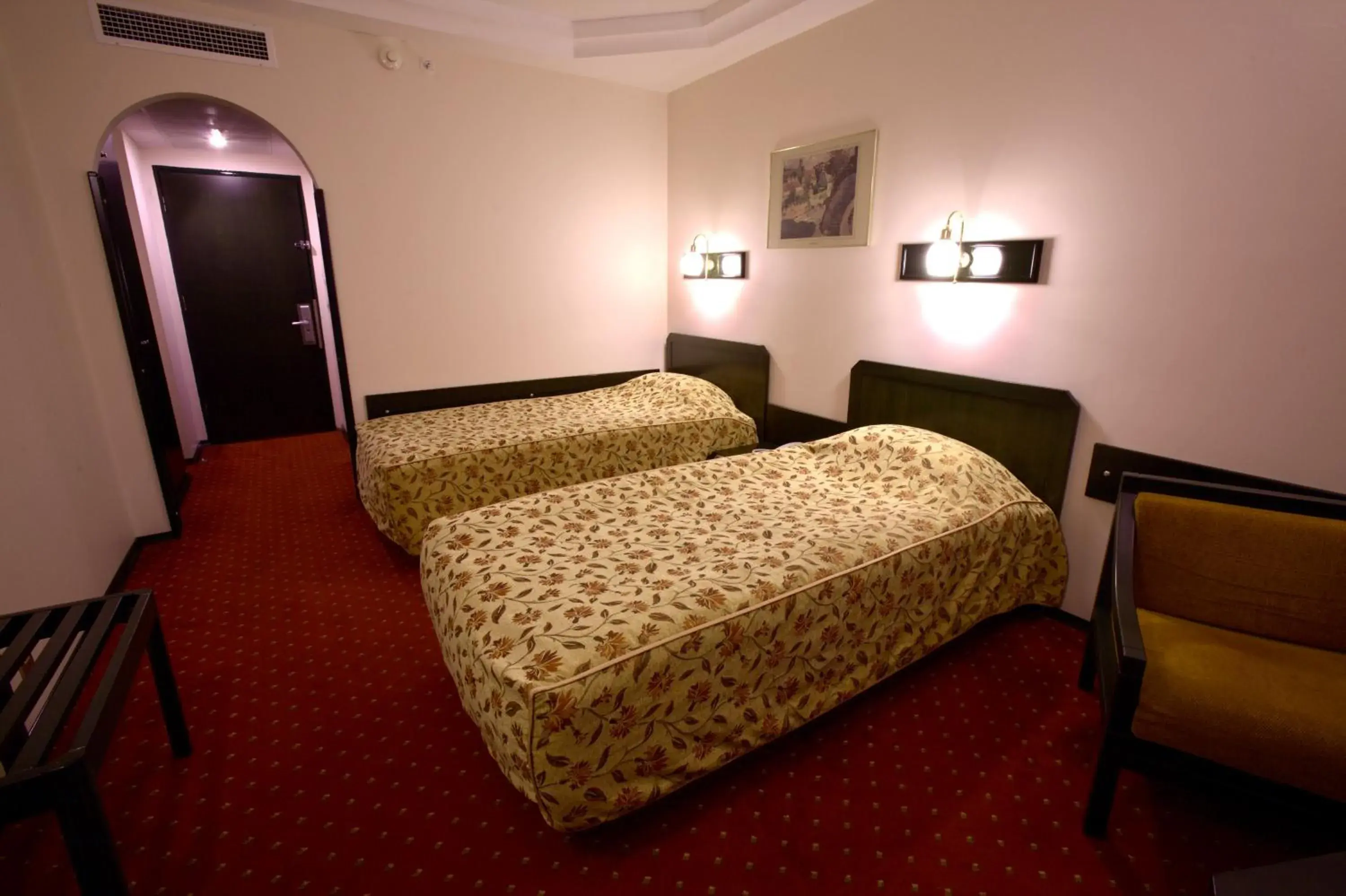 Standard Double or Twin Room in Istanbul Royal Hotel Standard Double or Twin Room in Istanbul Royal Hotel