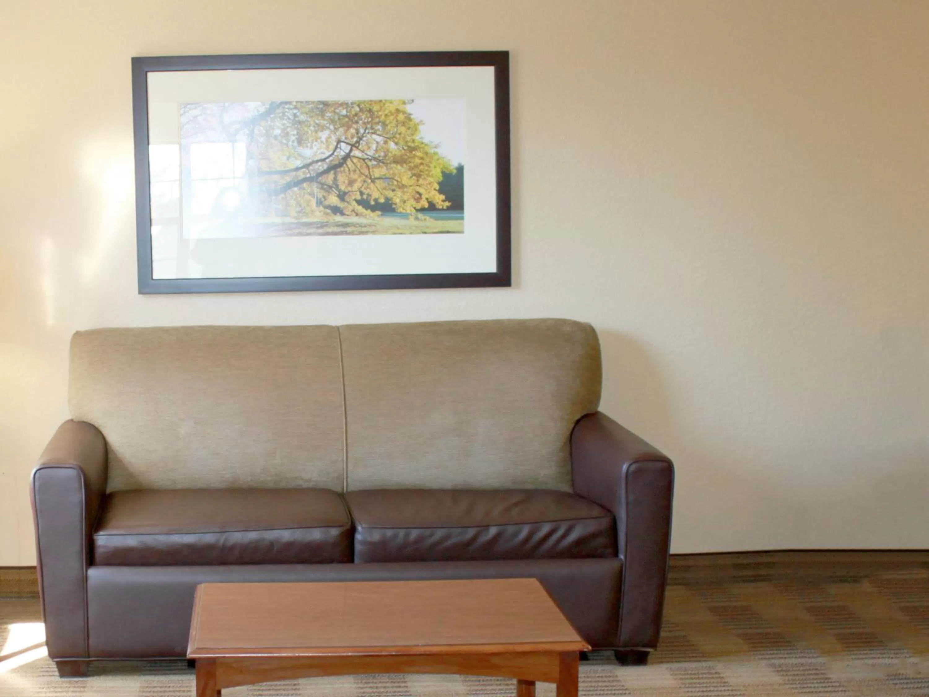 Living room in Extended Stay America Suites - Secaucus - New York City Area