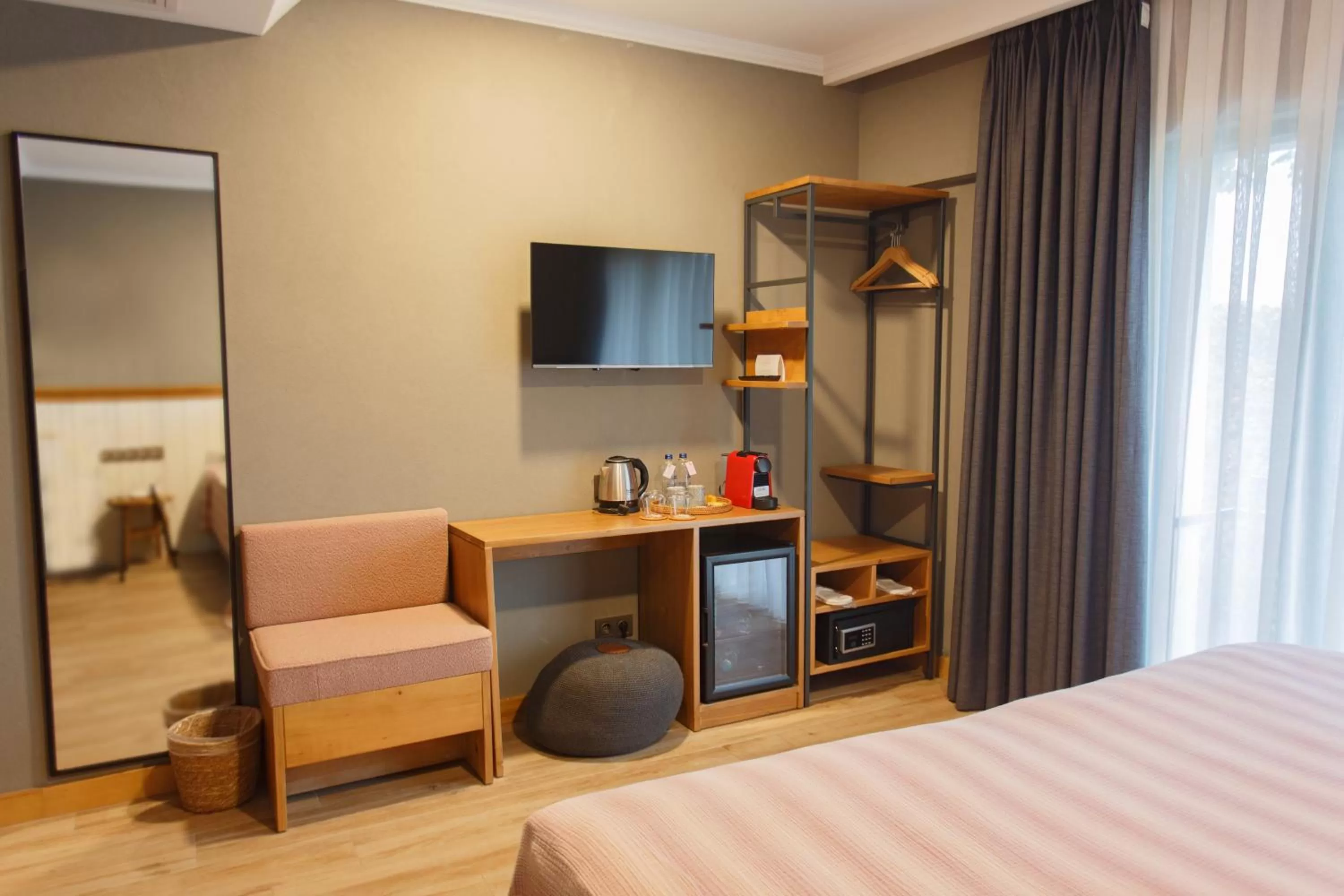 TV and multimedia, Bed in Istanbul Old City Colorful Houses Balat PETRION Hotel