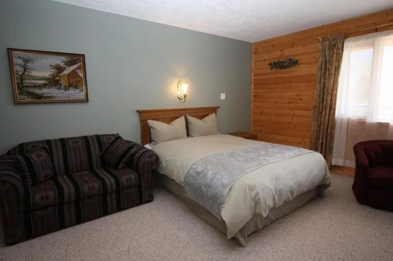 Bed in Glenogle Mountain Lodge and Spa