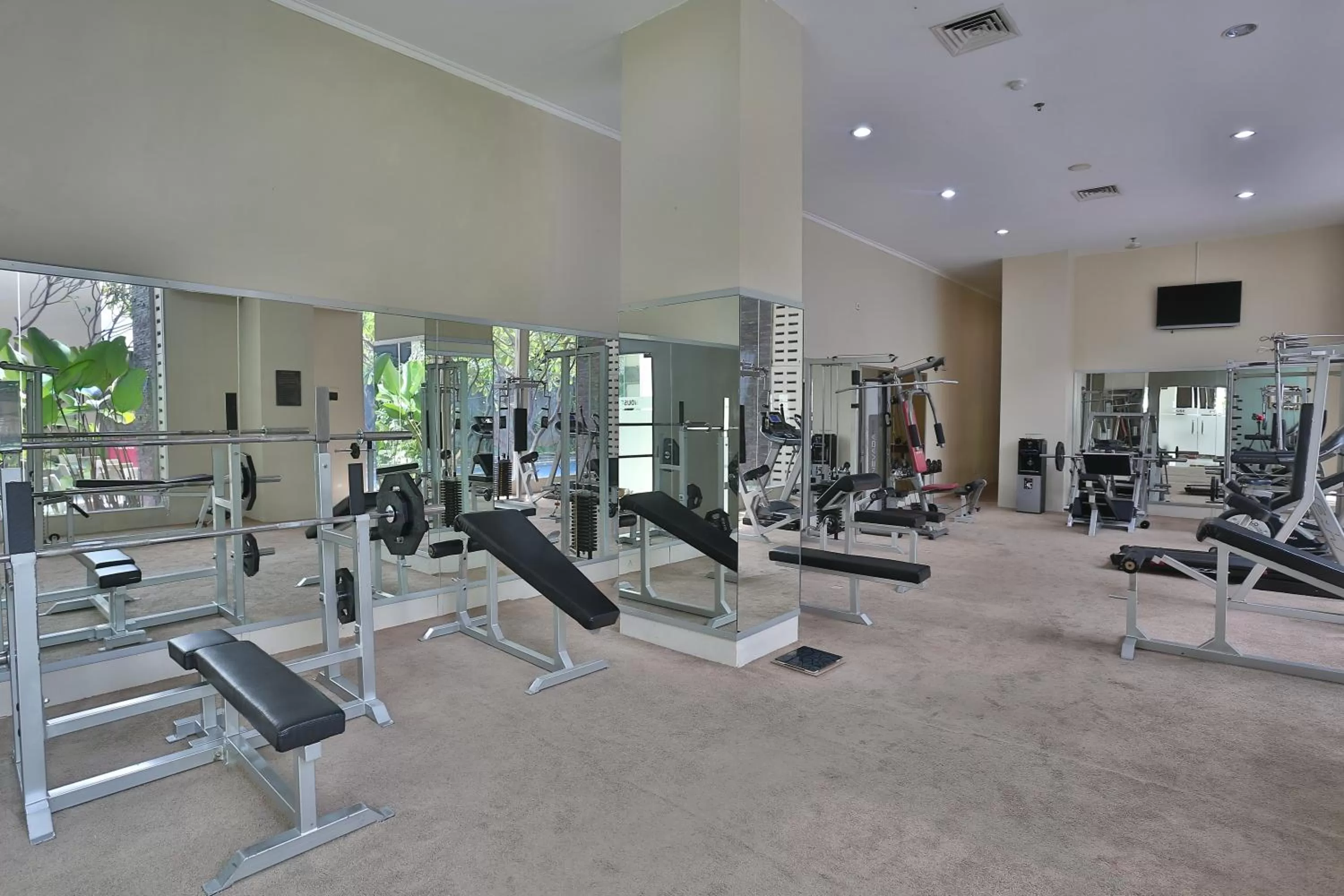 Fitness centre/facilities in Riss Hotel Malioboro