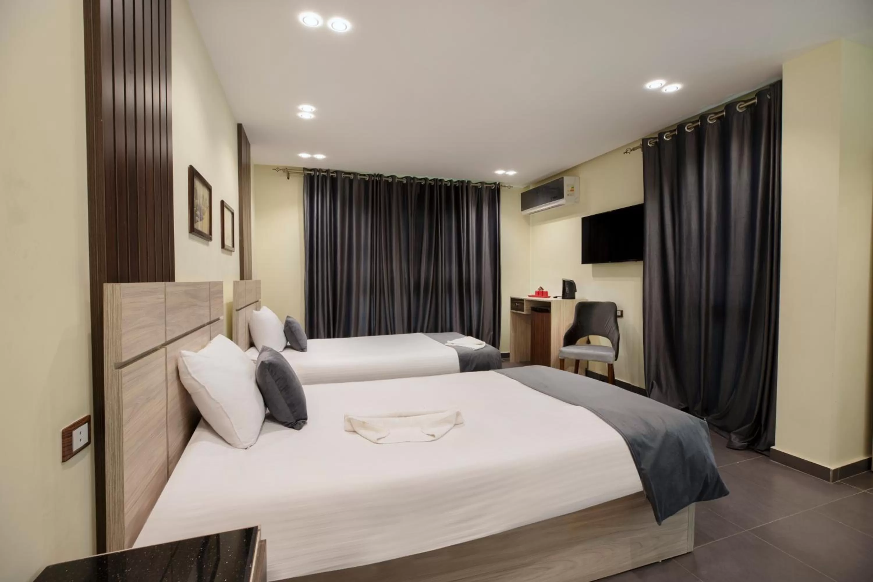 Bed in Brothers Pyramids View