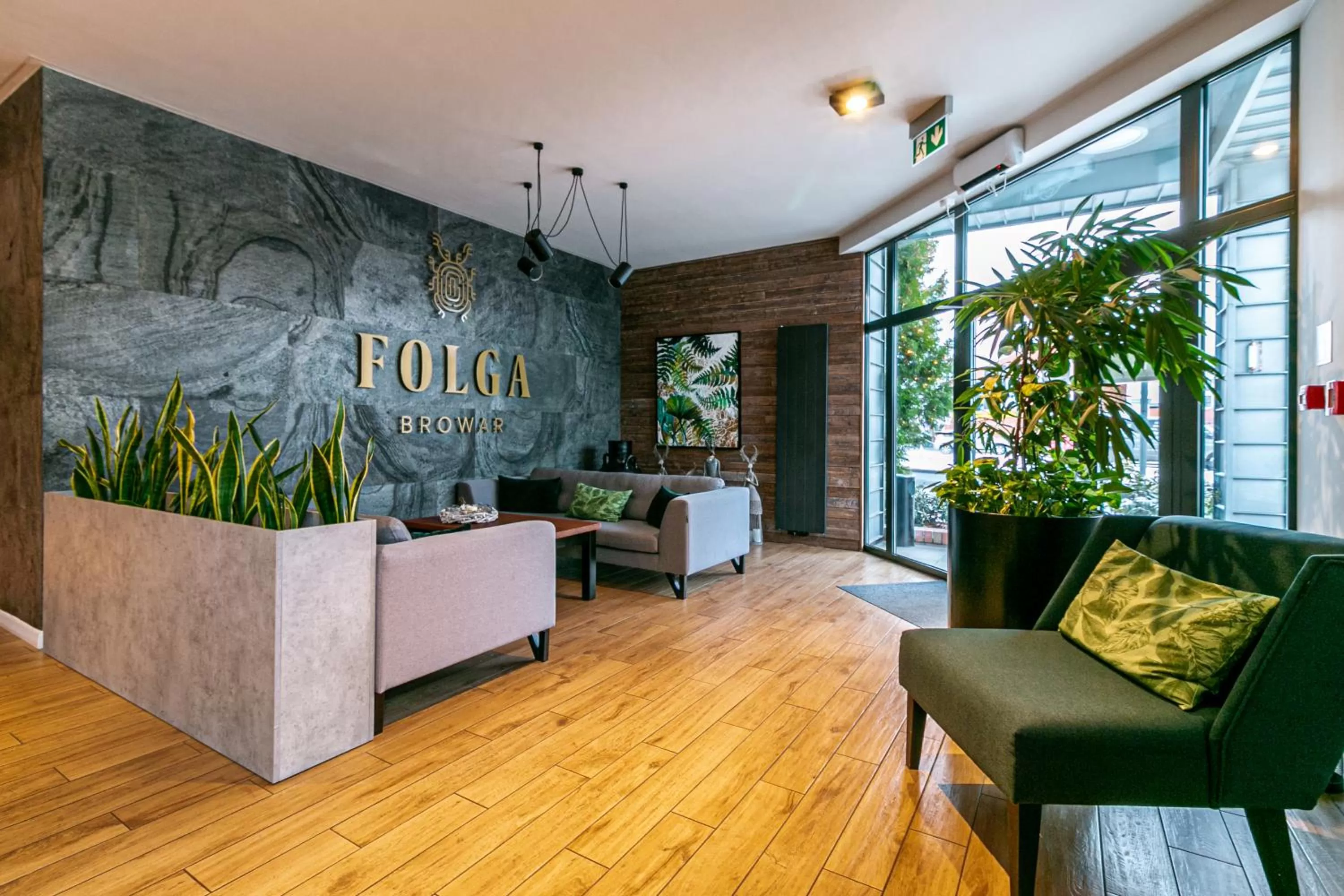 Property building in FOLGA - Hotel, Restauracja, Browar, SPA