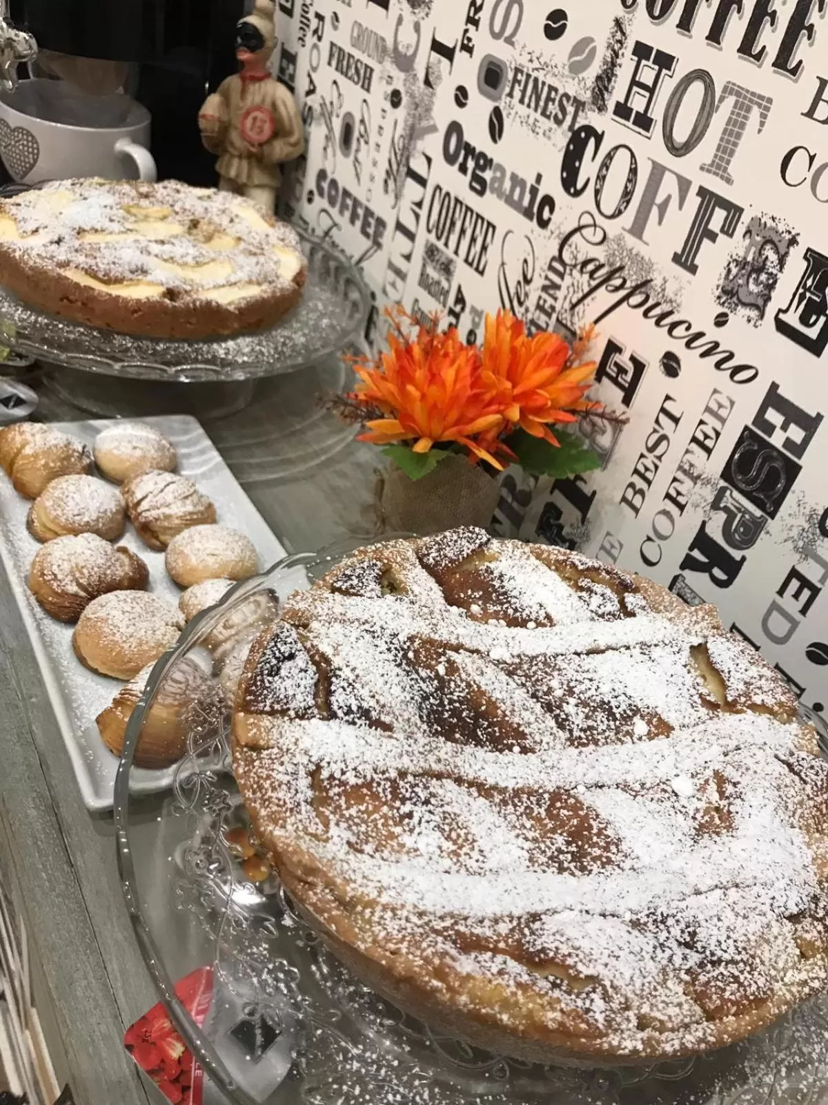 Buffet breakfast in B&B Vico Milano 18