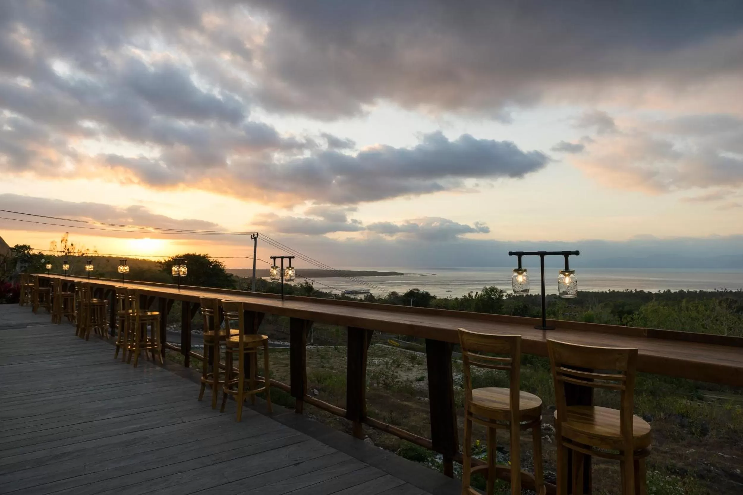 Lounge or bar in Semabu Hills Hotel Nusa Penida