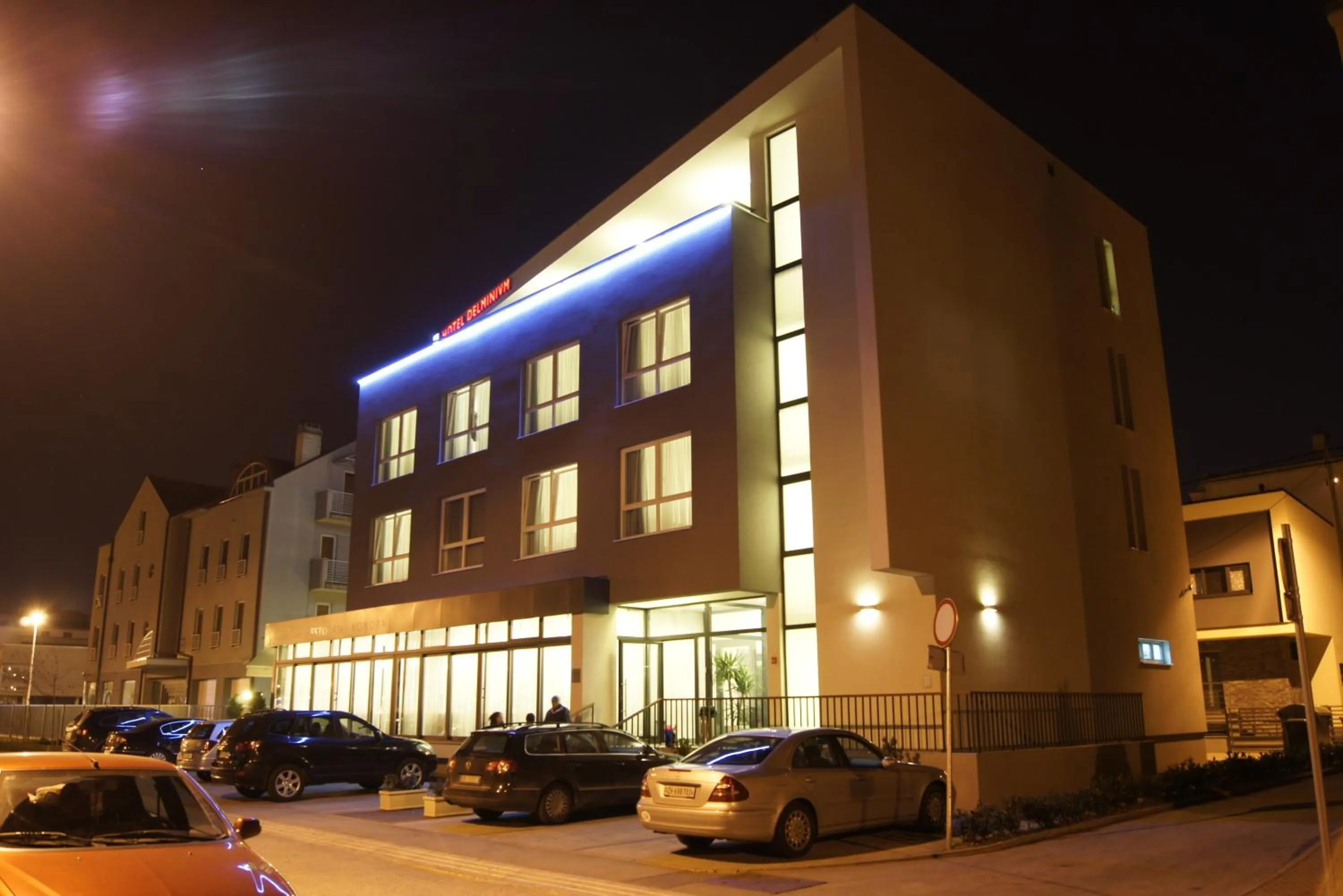 Facade/entrance in Hotel Delminivm