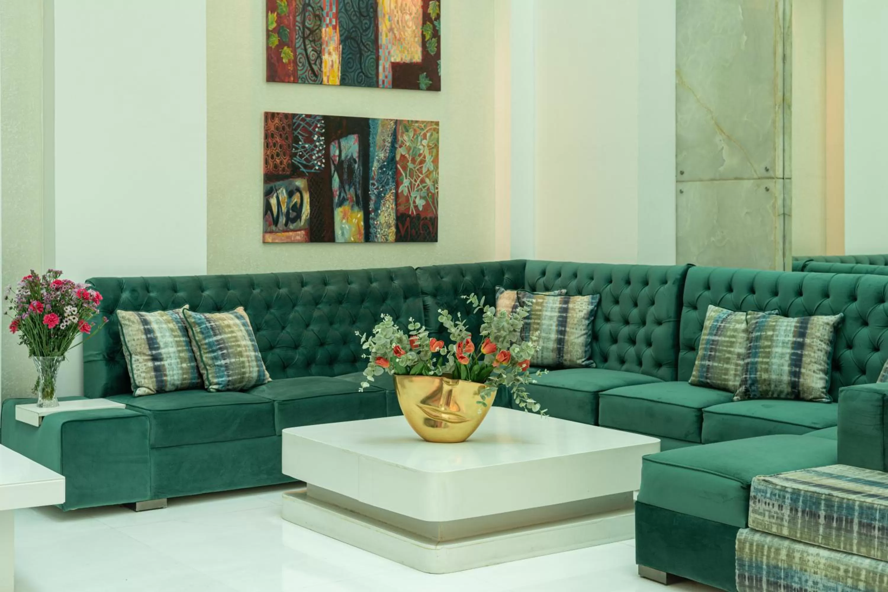 Seating area in The Ashtan Sarovar Portico