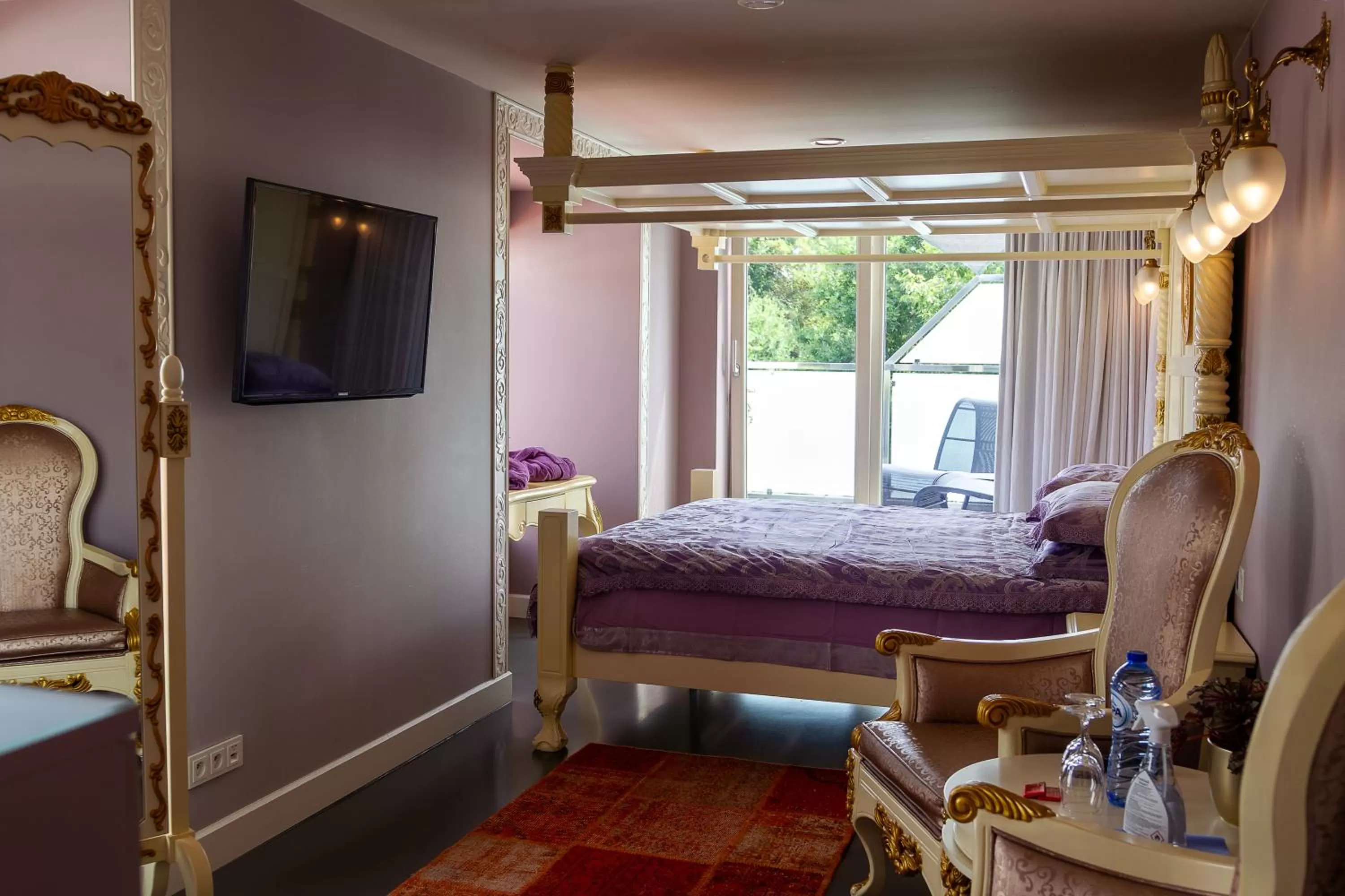 Bed in B&B Saint-Georges -Located in the city centre of Bruges-