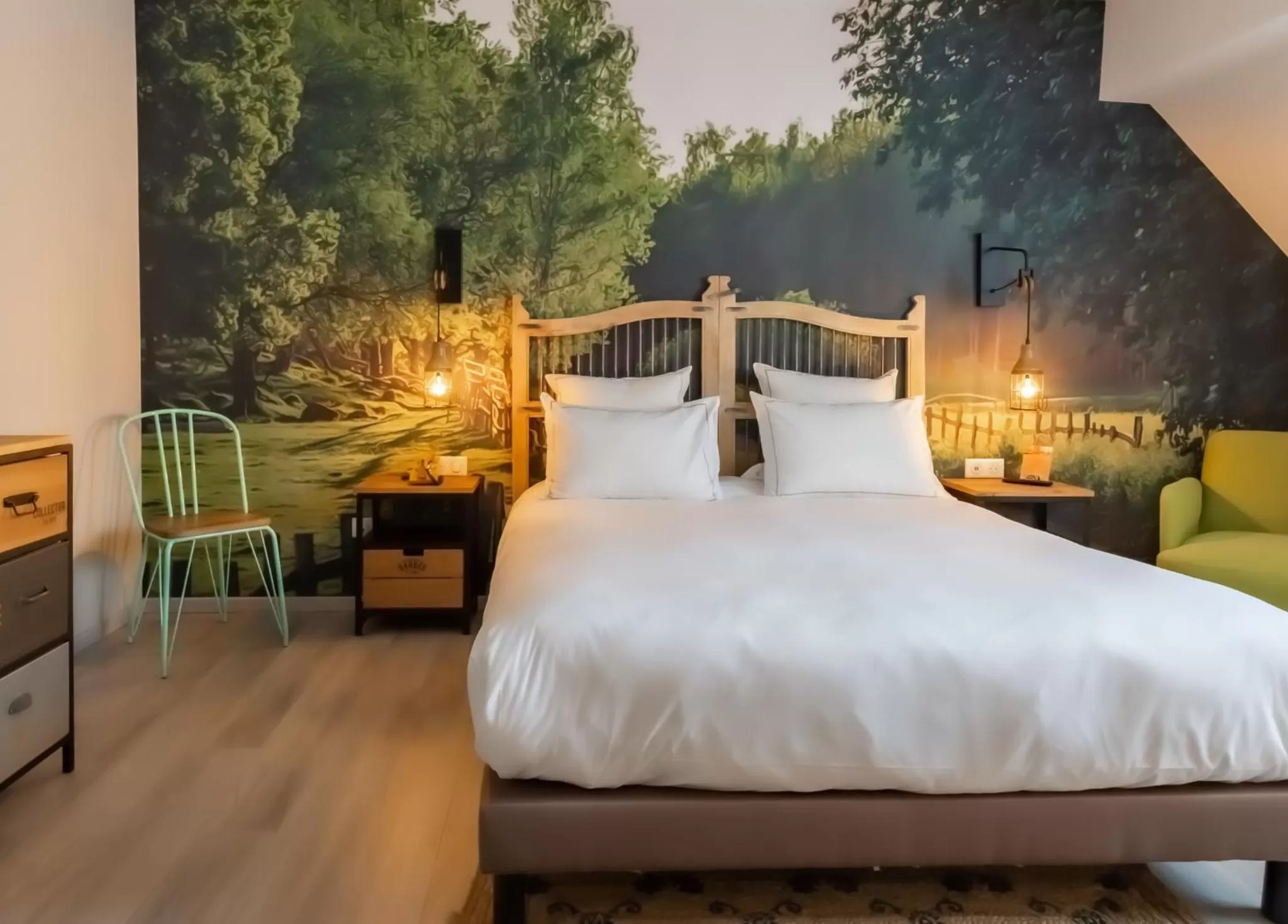 Photo of the whole room in La Maison Hôtel Mulhouse Centre