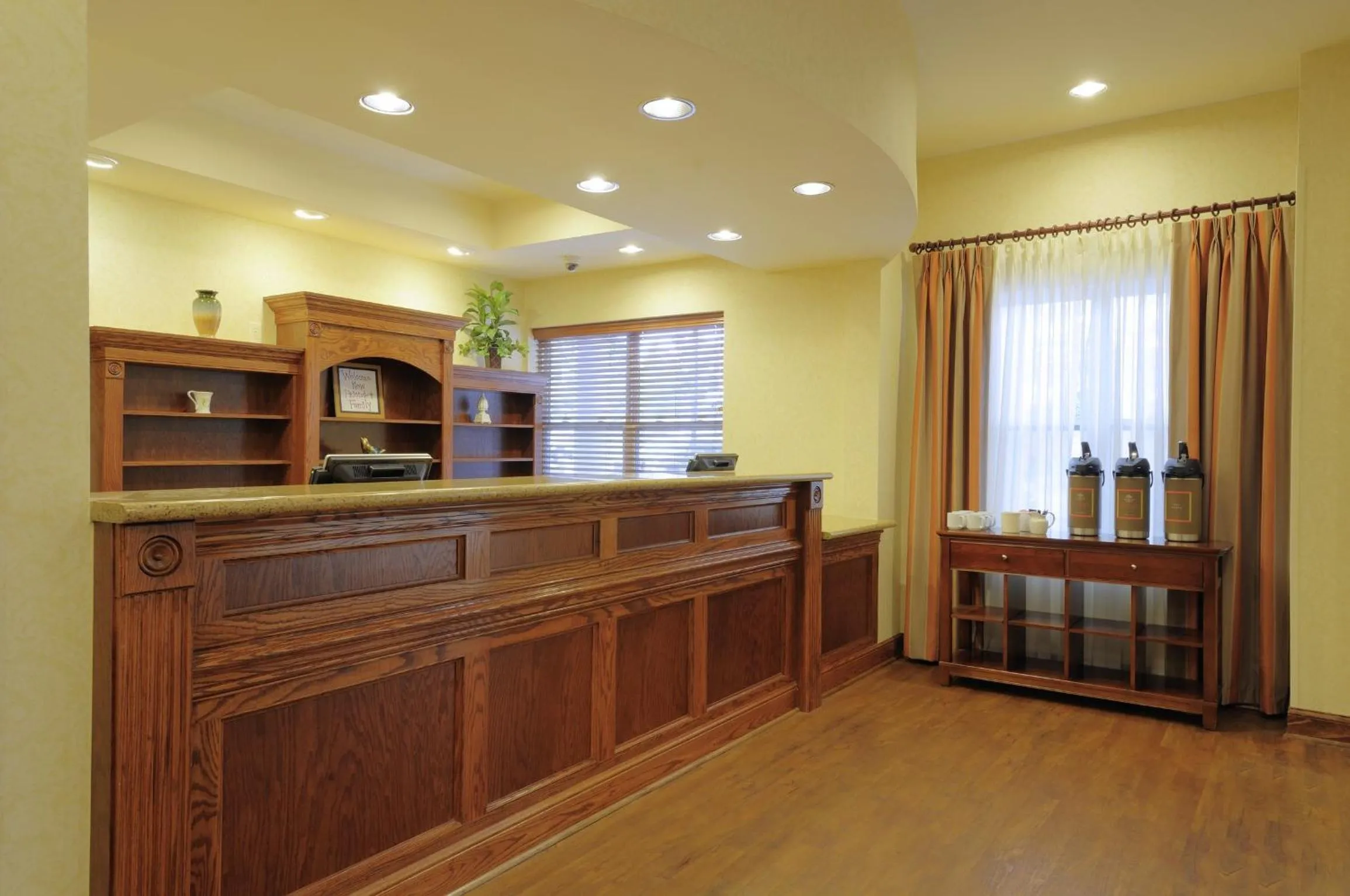 Lobby or reception in Country Inn & Suites by Radisson, Columbia at Harbison, SC