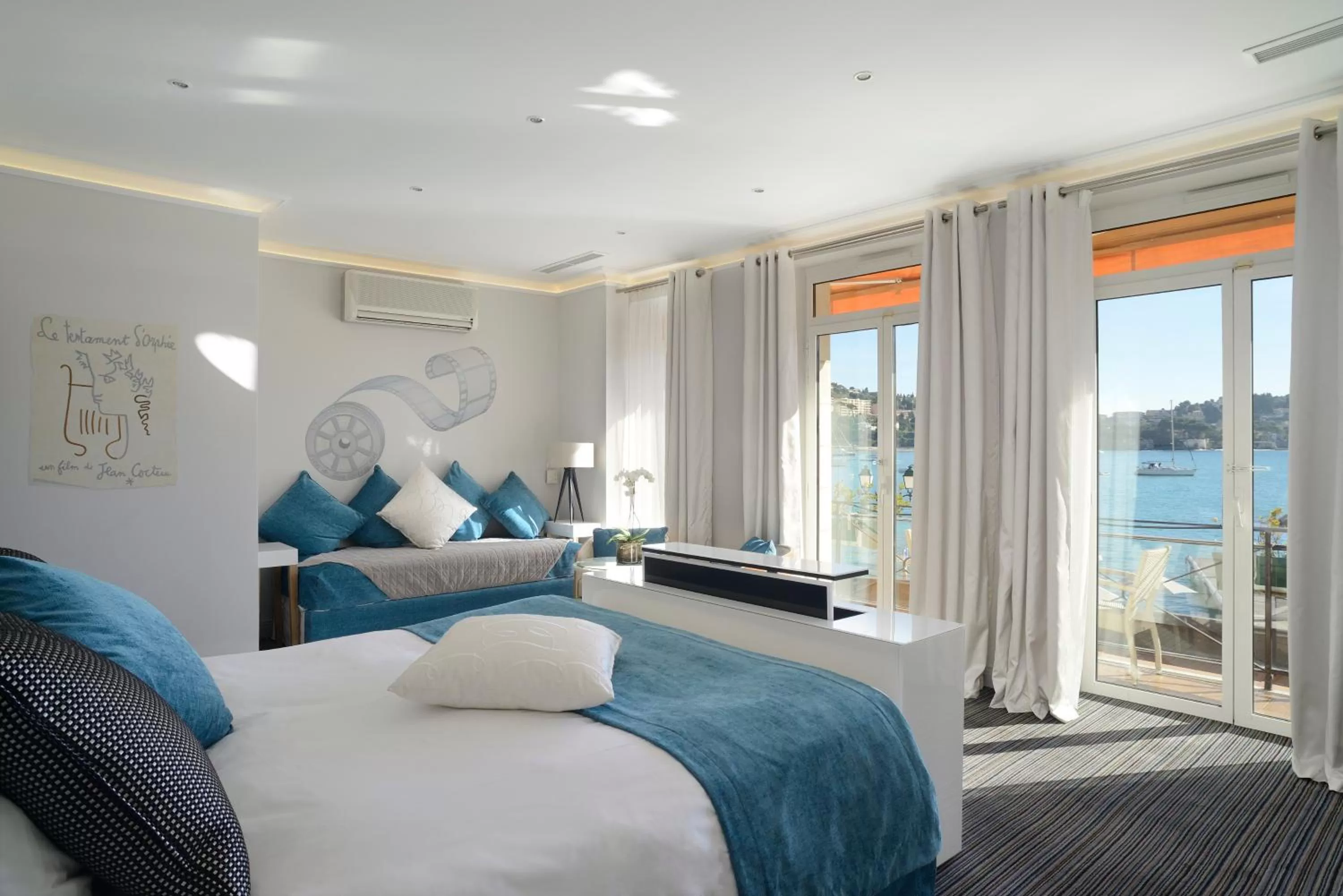 Day in Welcome Hotel