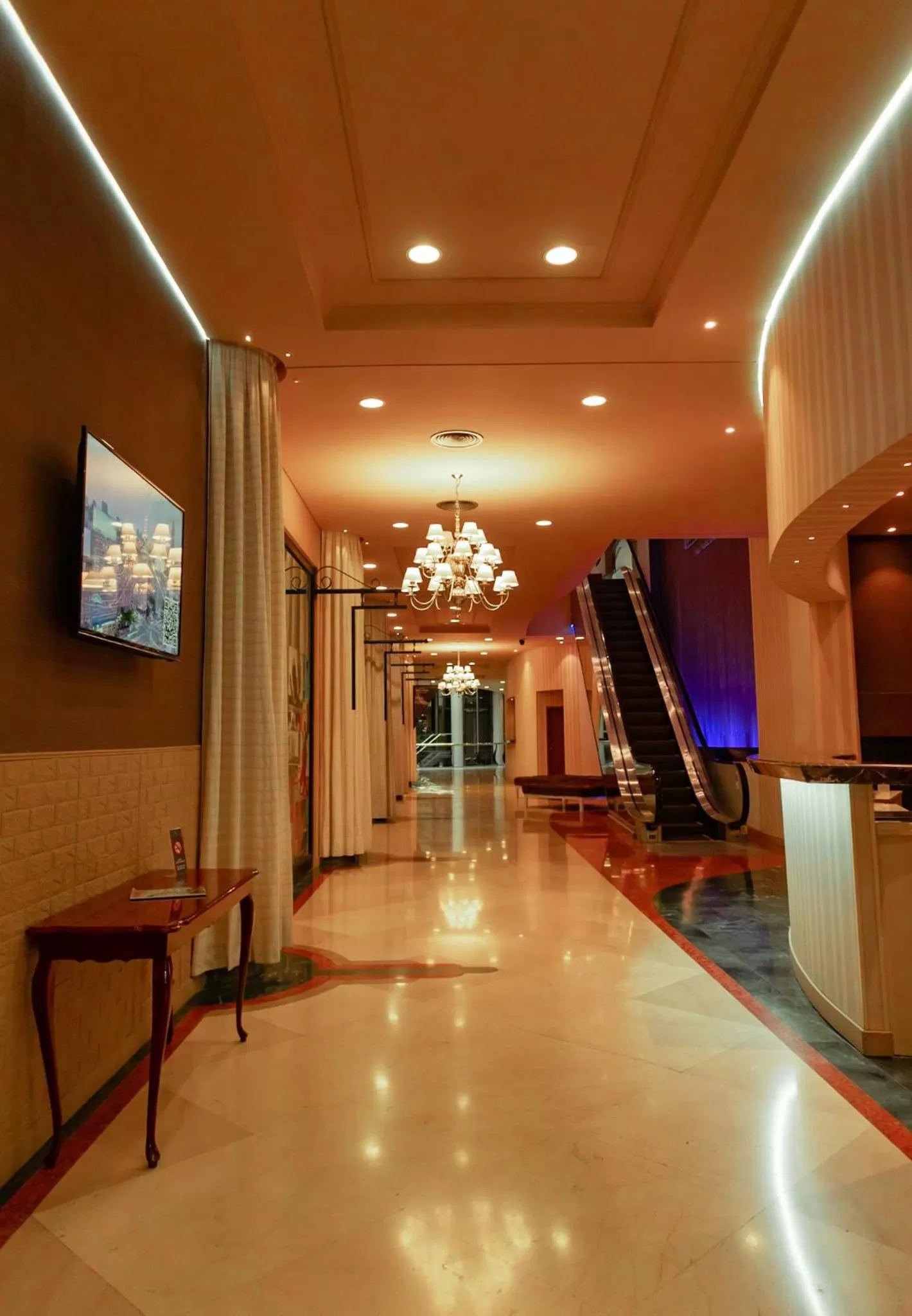 Living room in Howard Johnson Plaza by Wyndham Buenos Aires Florida Street