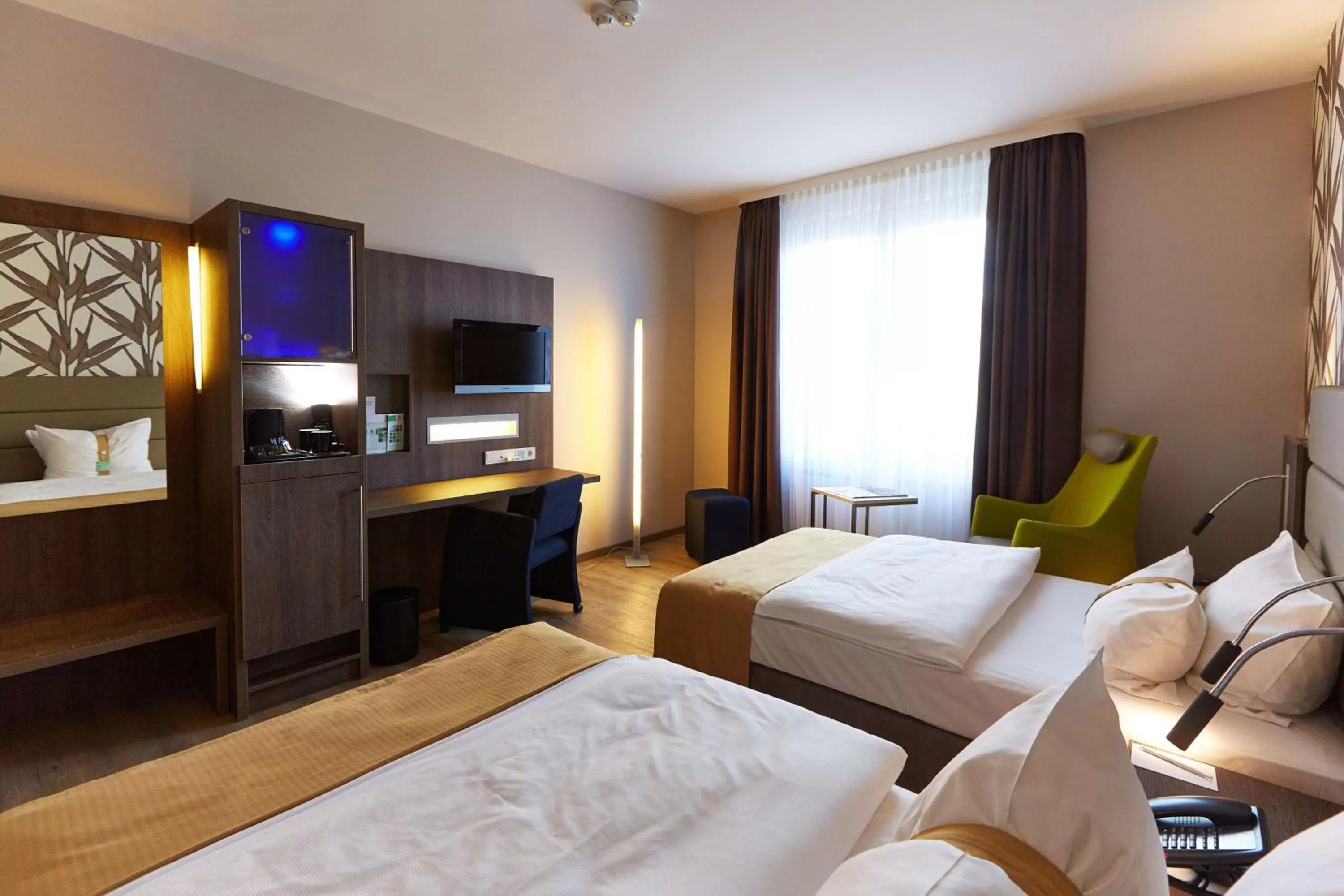Bedroom, Bed in First Inn Hotel Zwickau