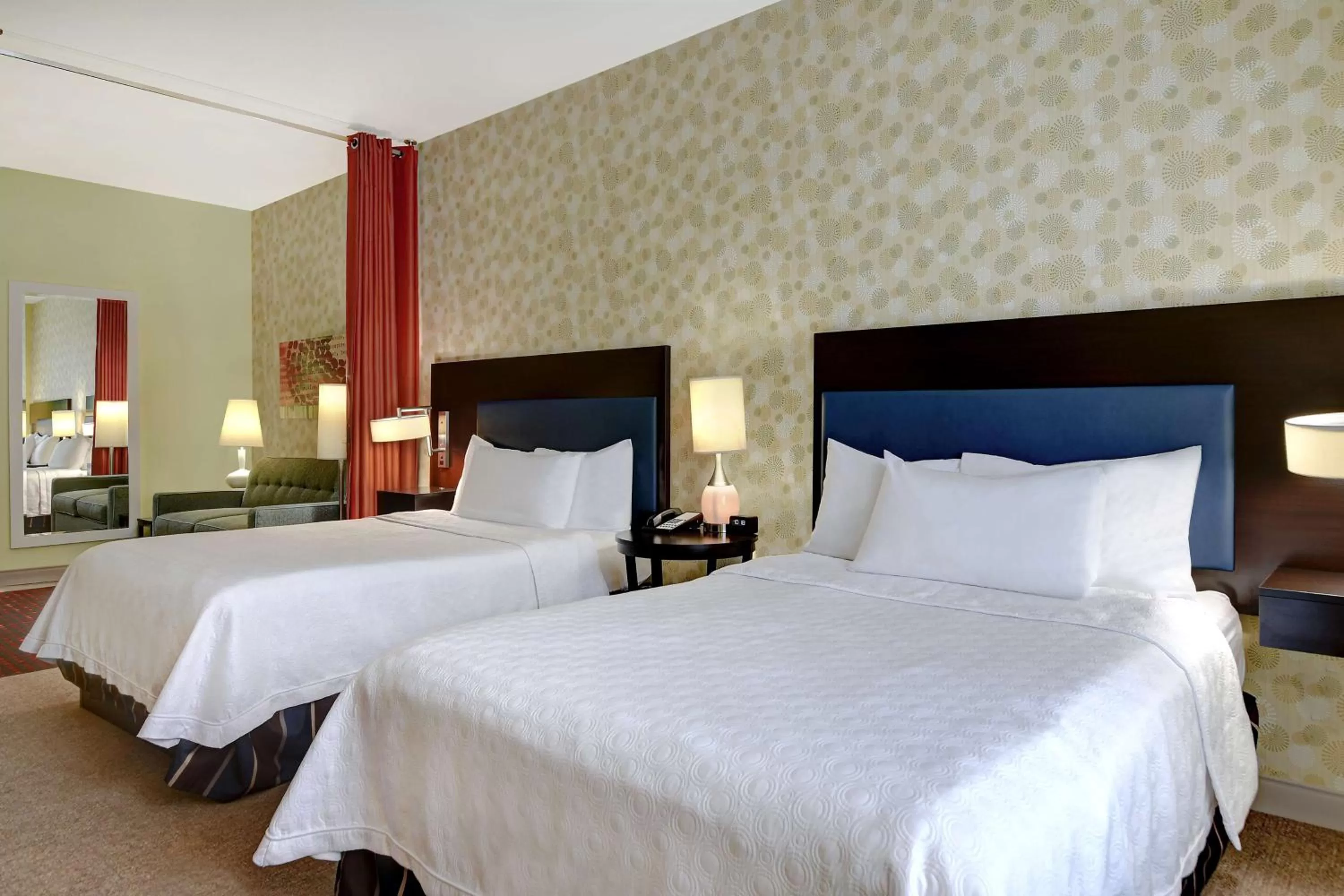 Living room, Bed in Home2Suites by Hilton Augusta