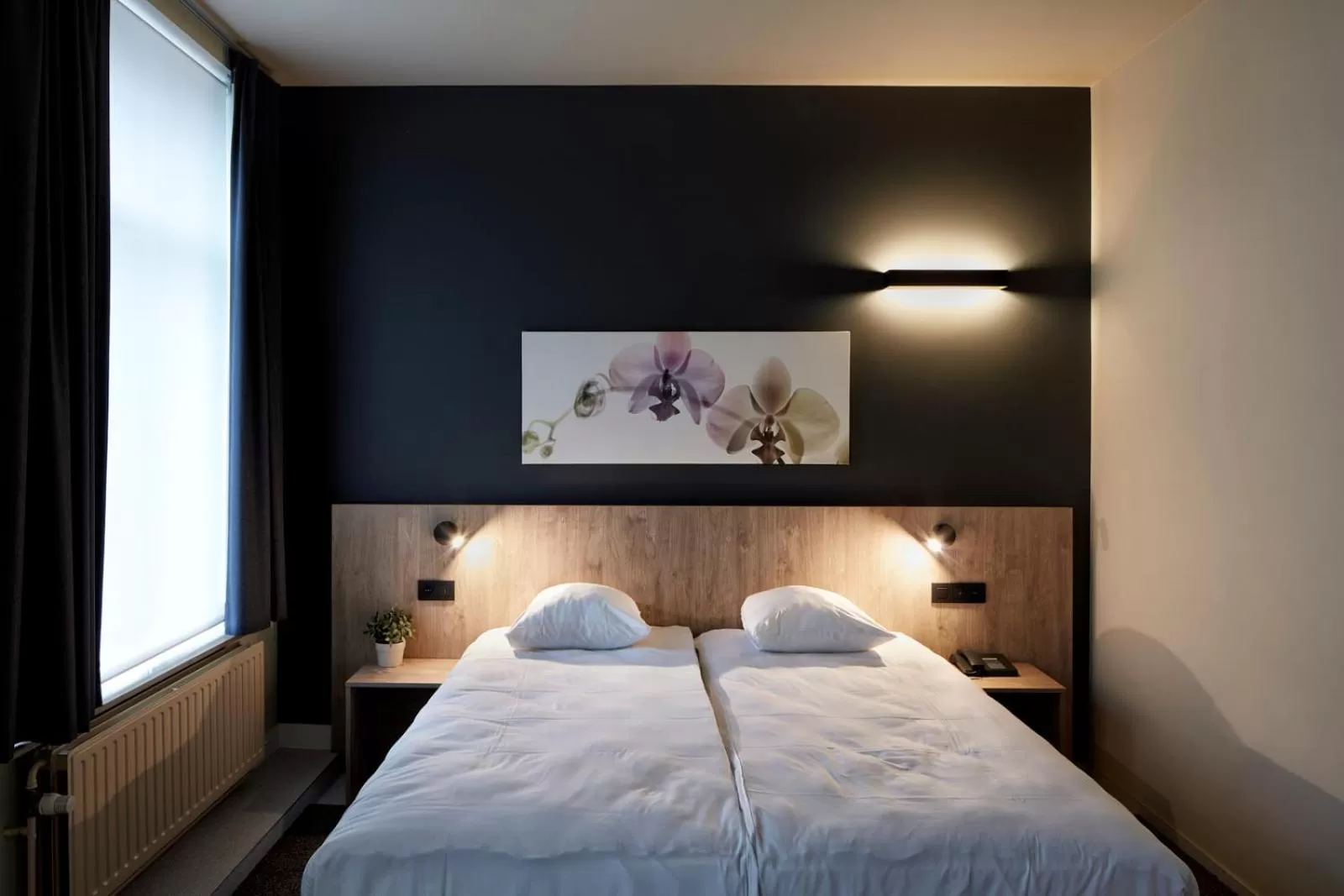 Bed in Alpha Hotel and Aparthotel