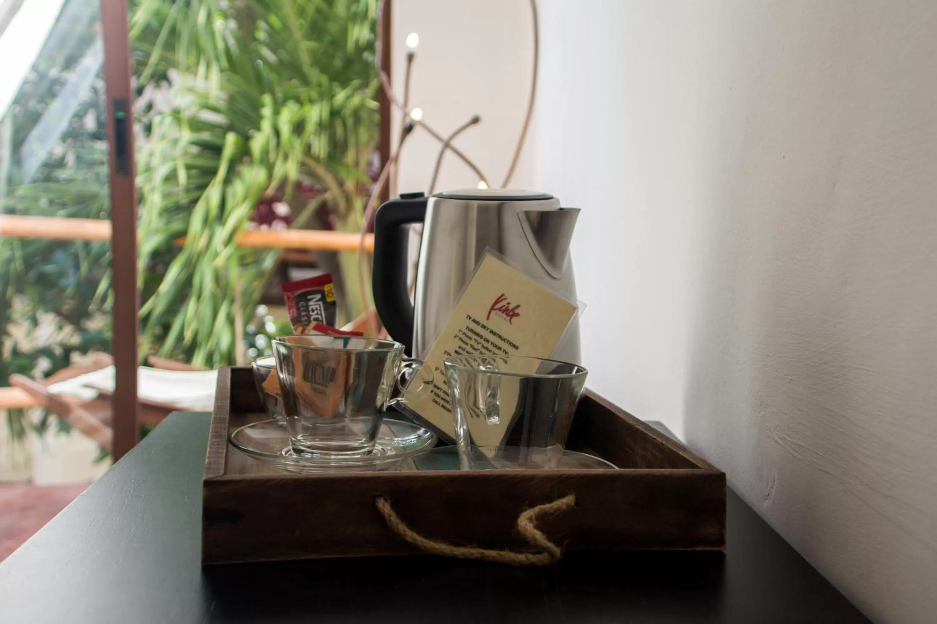 Coffee/tea facilities in Kinbe Hotel Boutique