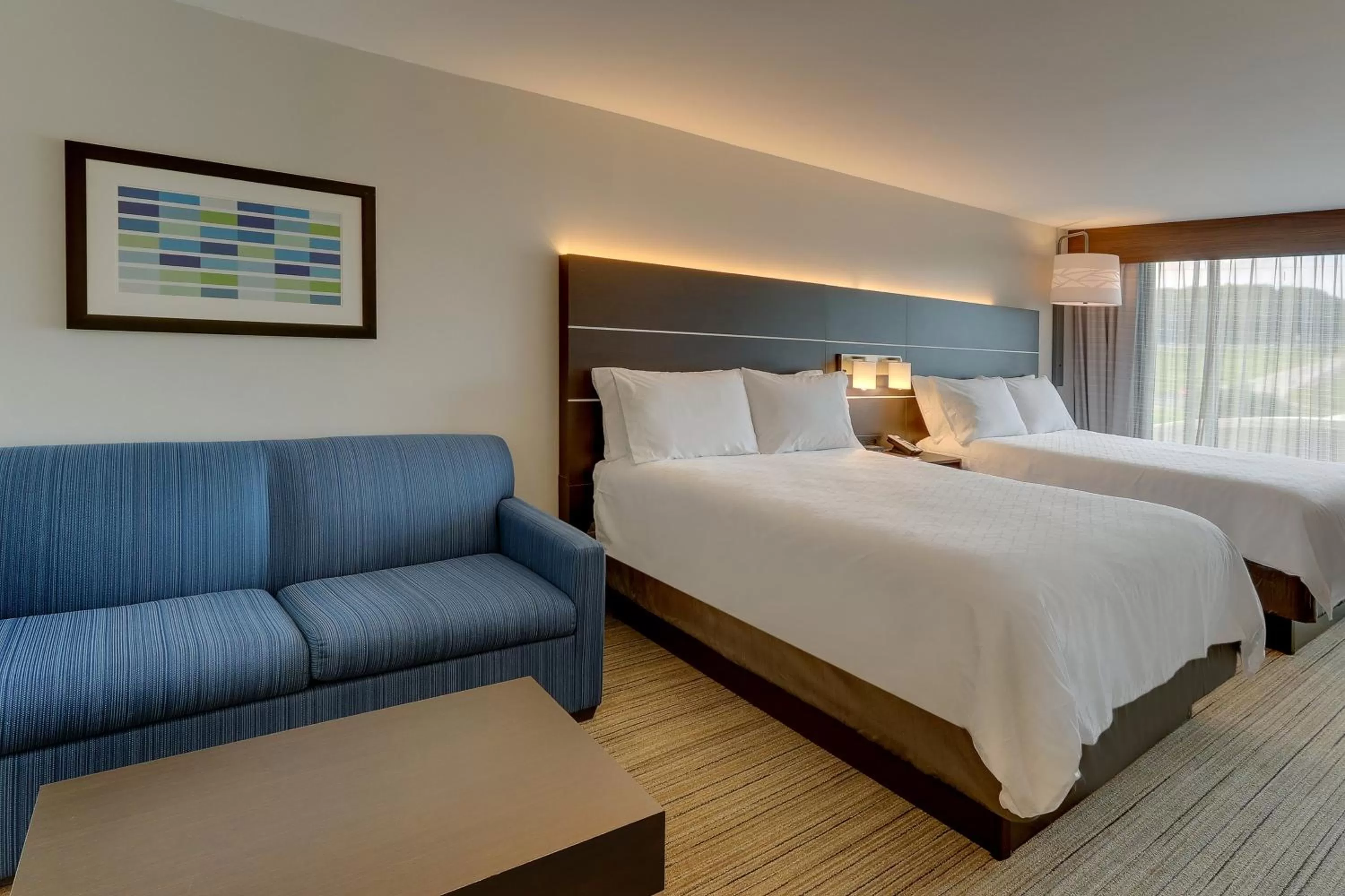 Photo of the whole room, Bed in Holiday Inn Express Hotel & Suites Corbin, an IHG Hotel