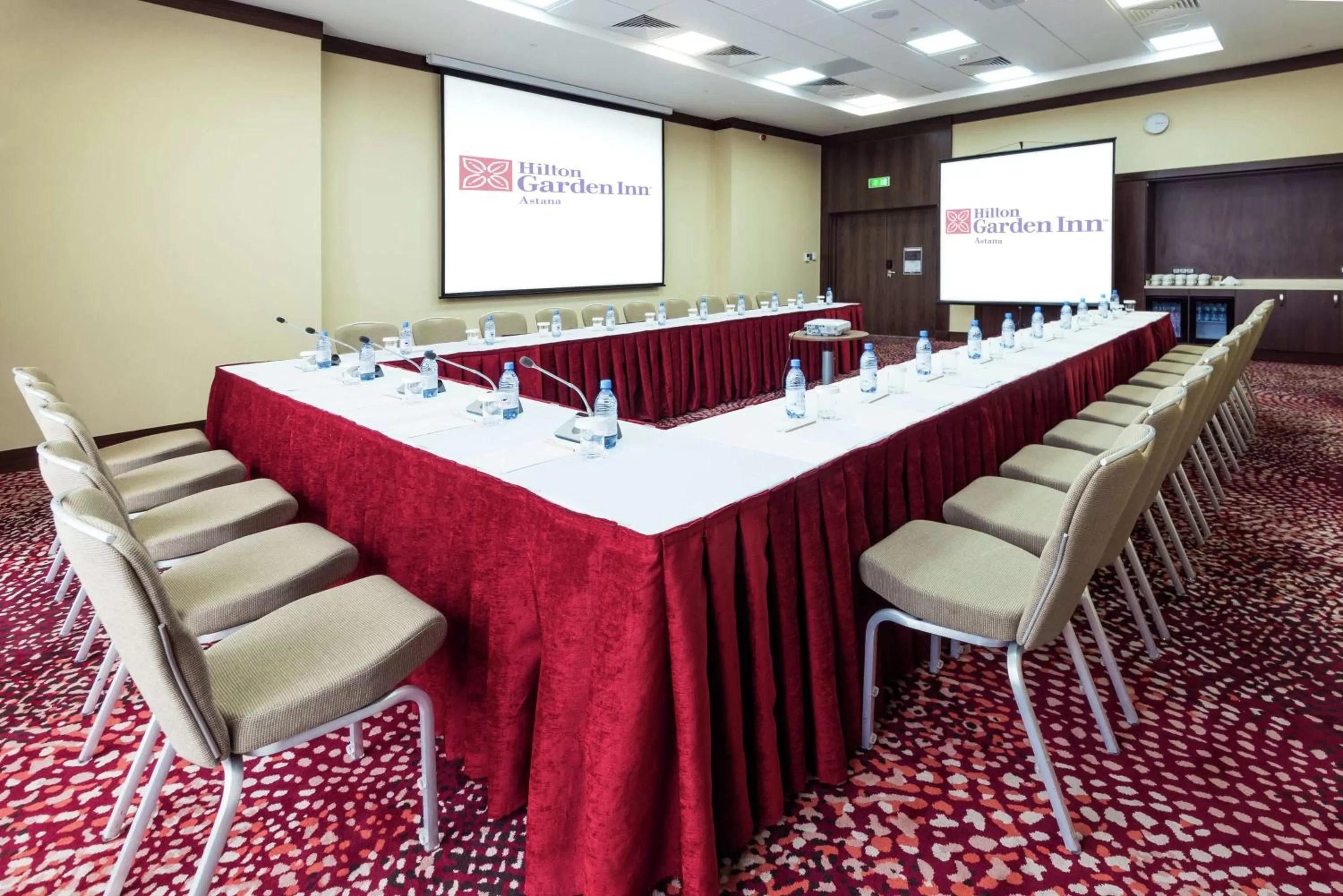 Meeting/conference room in Hilton Garden Inn Astana