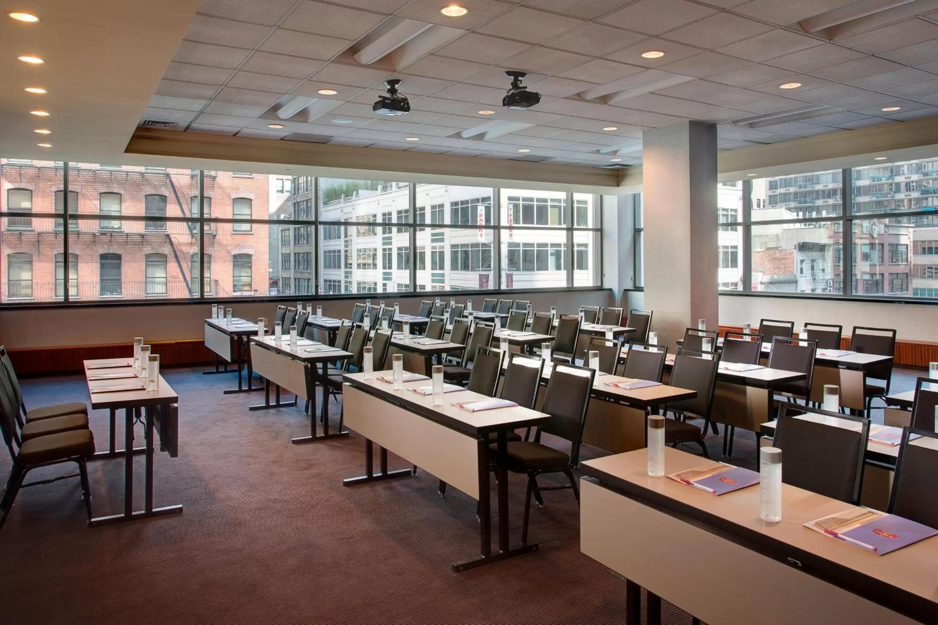 Meeting/conference room in Residence Inn by Marriott New York Manhattan/Times Square