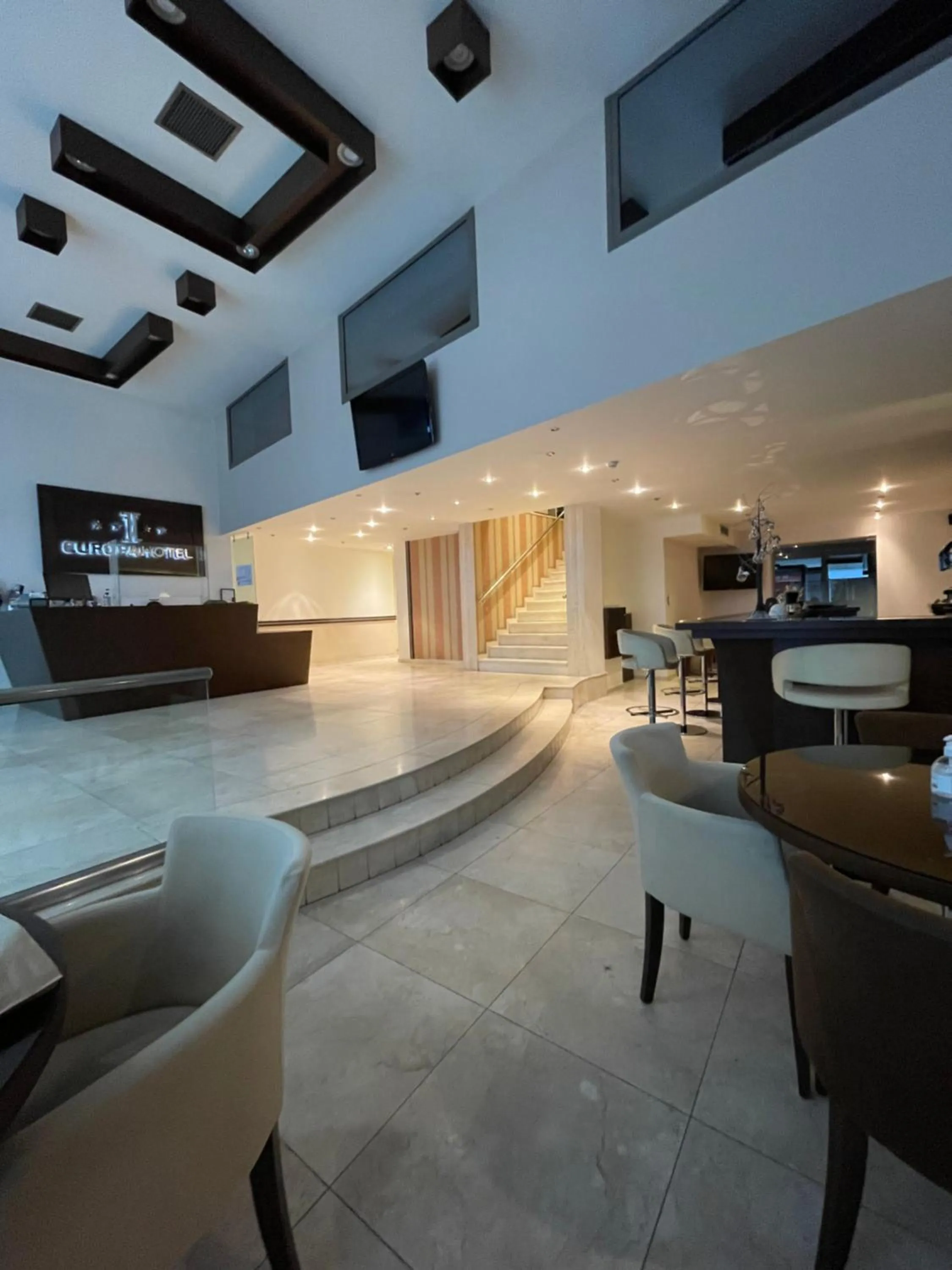 Lobby or reception in Europa Hotel