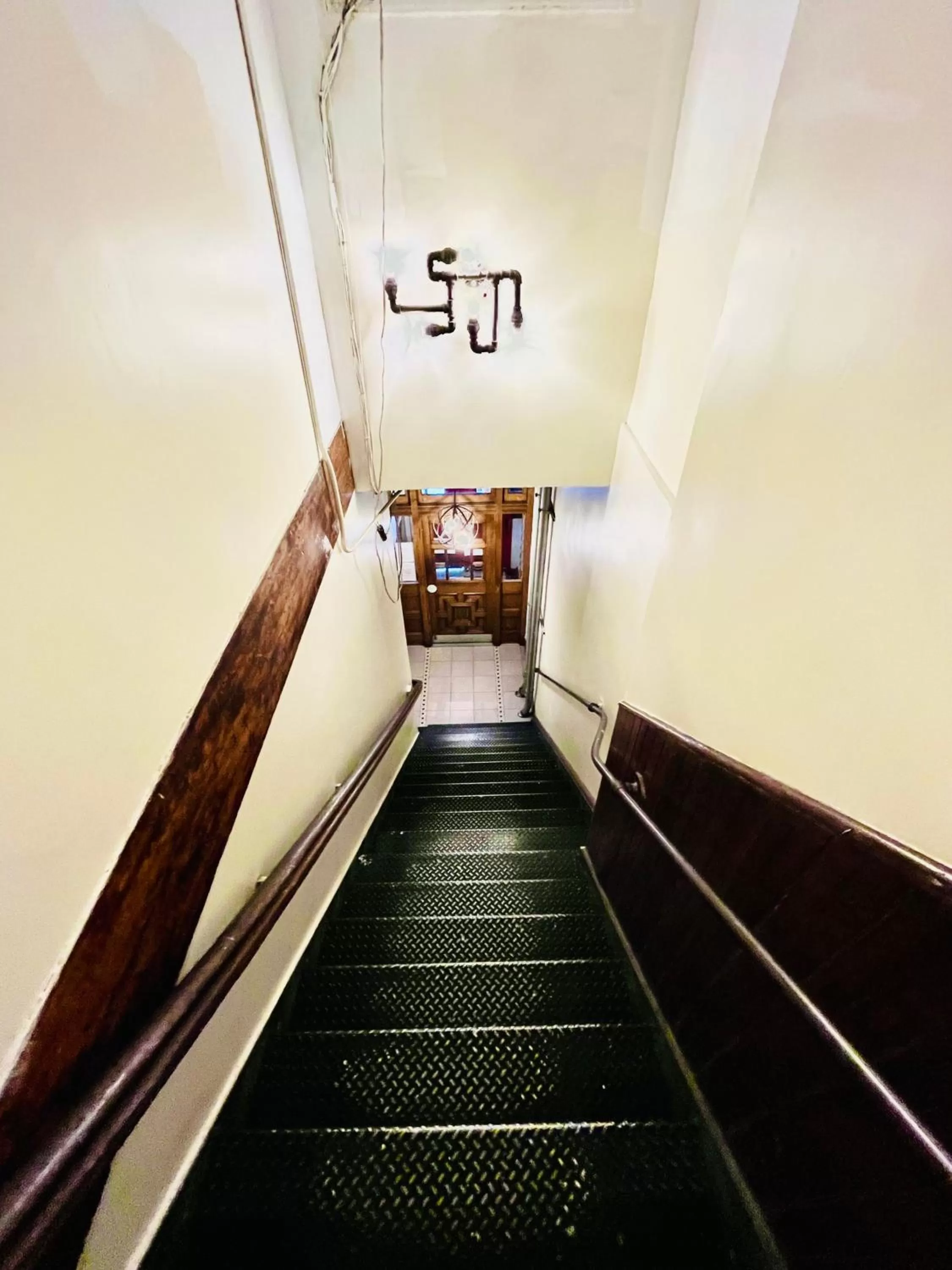 Property building in New York Spirit Retreats HOSTEL