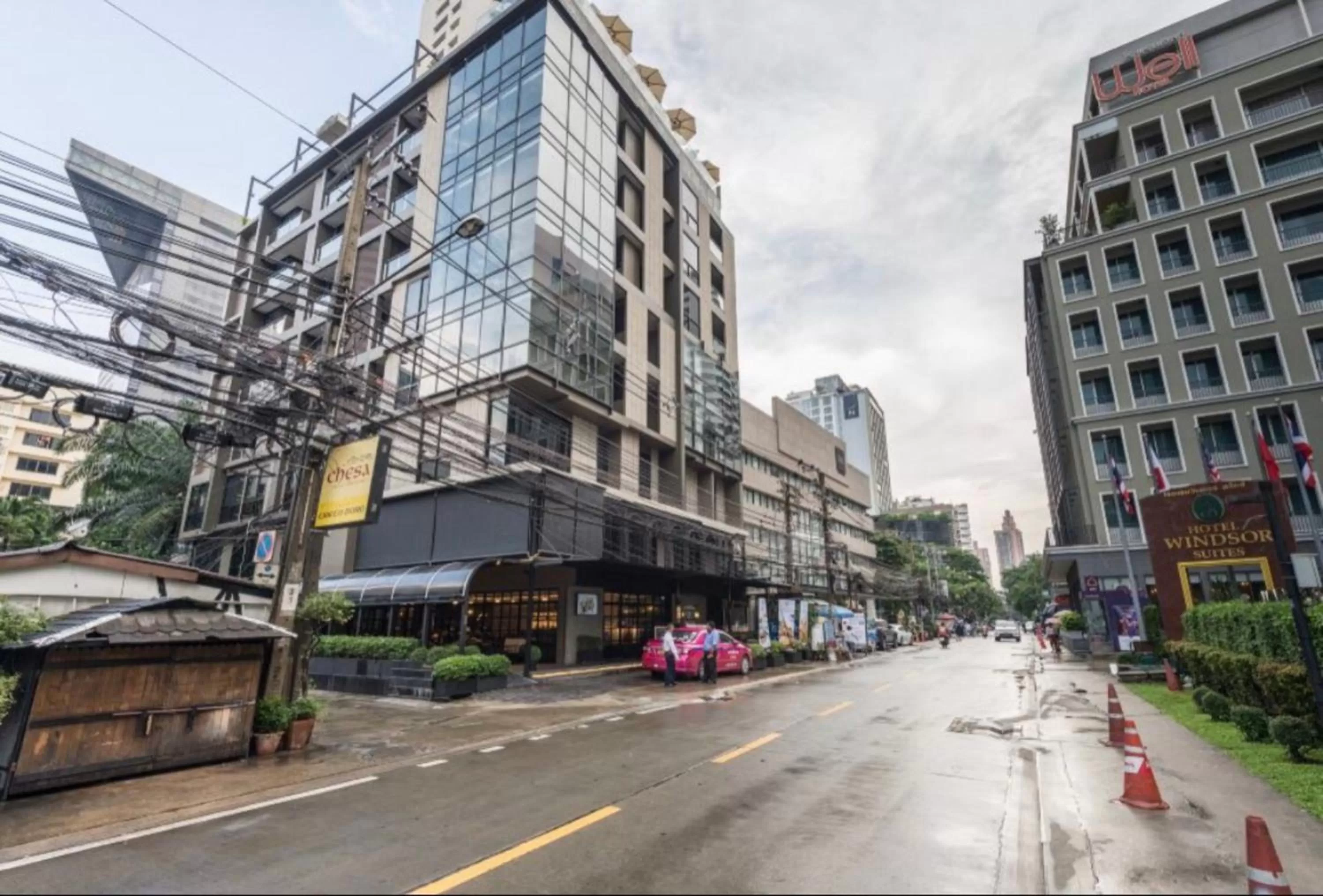 Property building in Tastoria Collection Sukhumvit