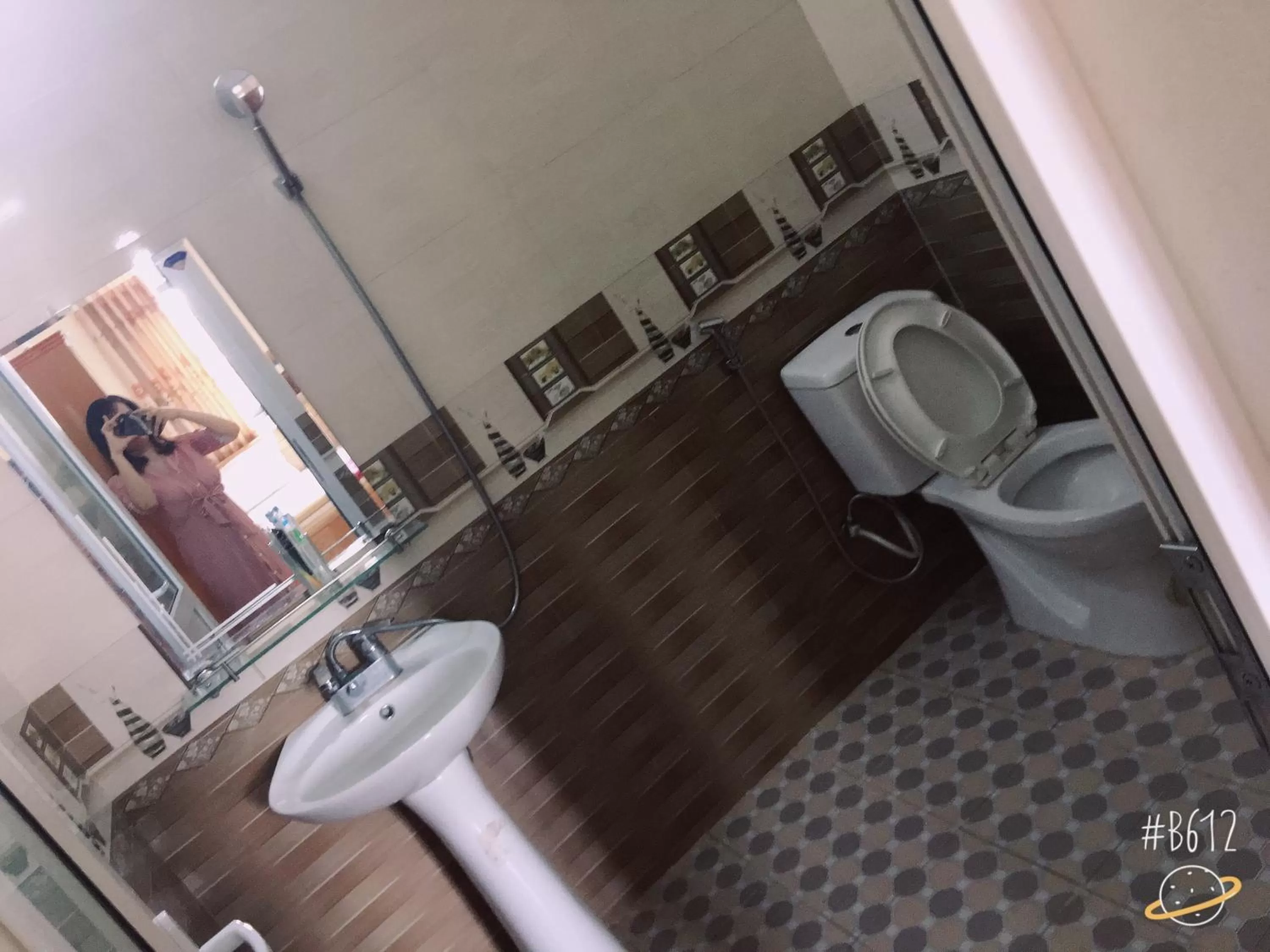 bidet in Thanh Binh Hotel