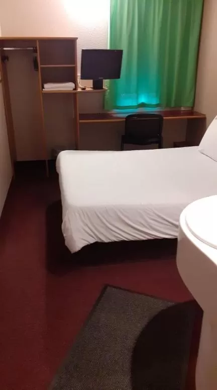 Bed in Quick Palace Nantes La Beaujoire