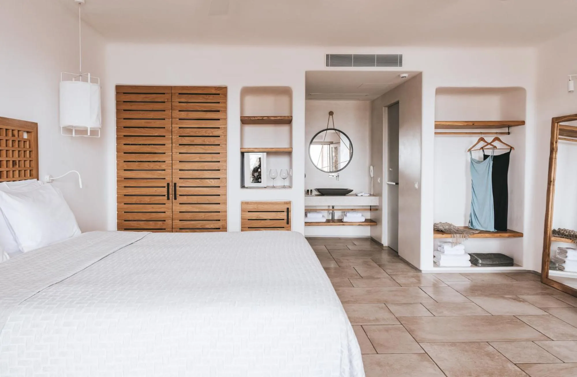 Property building, Bed in Alissachni Mykonos