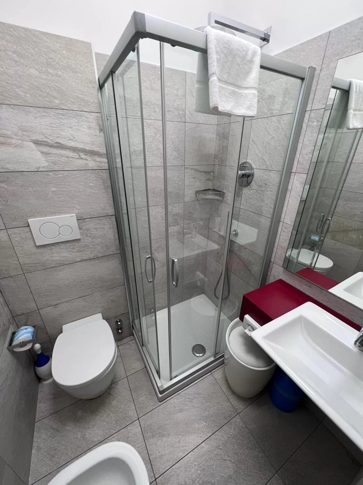 Shower in Residence Star