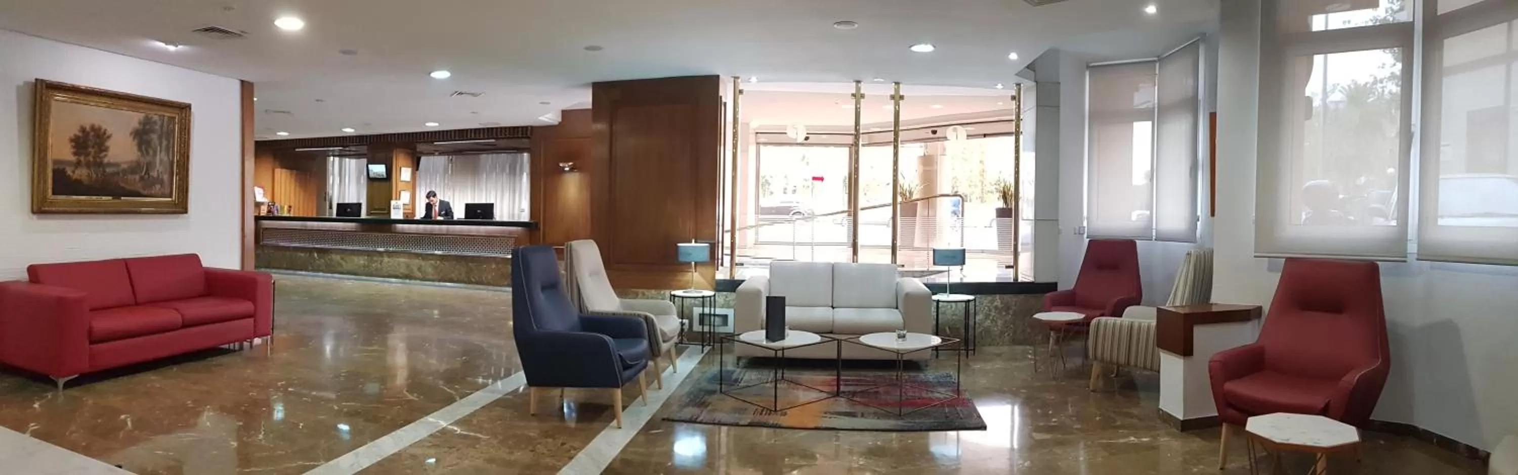 Communal lounge/ TV room in Hotel Pasarela