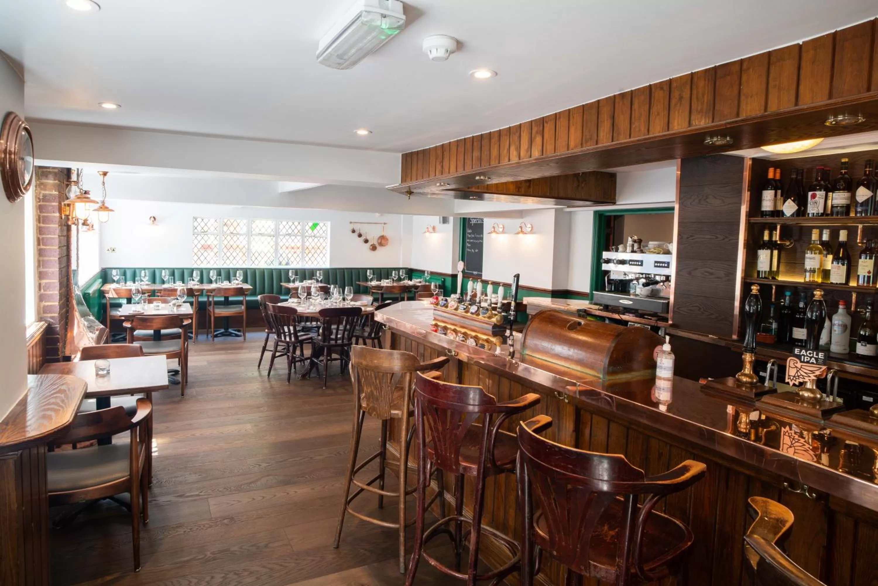 Dining area, Restaurant/Places to Eat in The Silver Cup