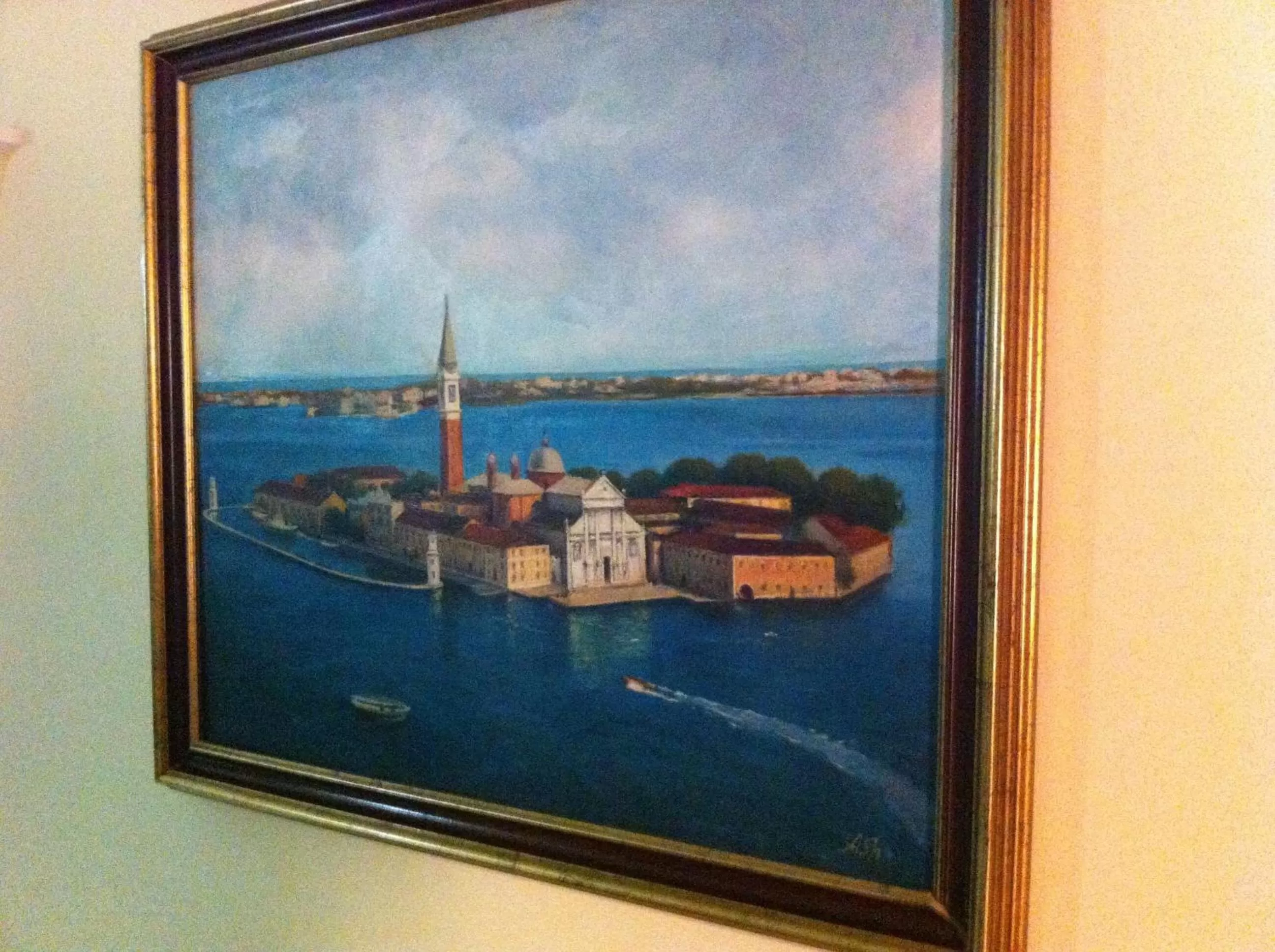 Decorative detail in Hotel Lido