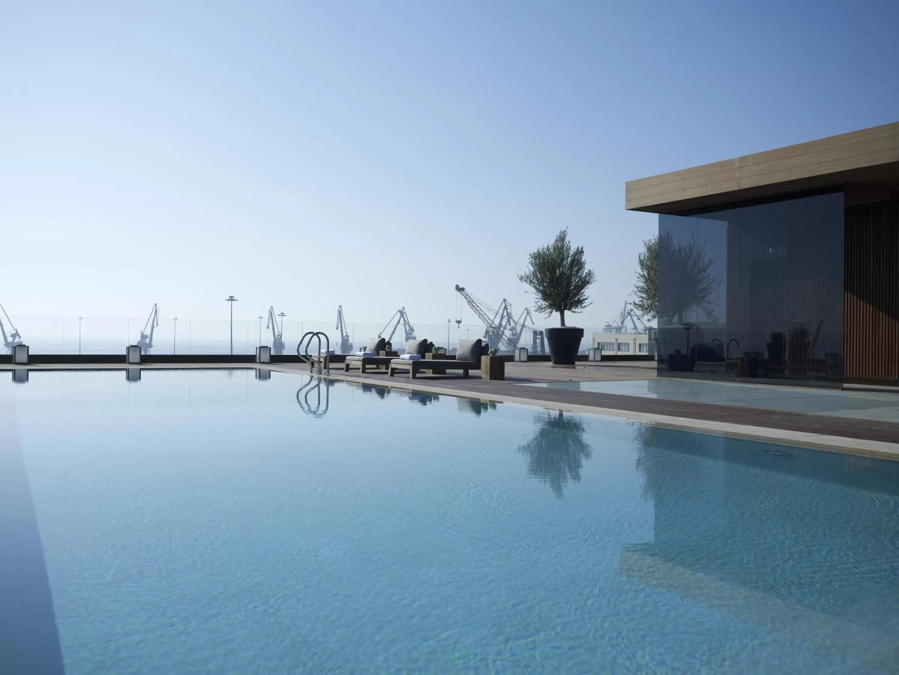 Swimming pool in The Met Hotel Thessaloniki, a Member of Design Hotels