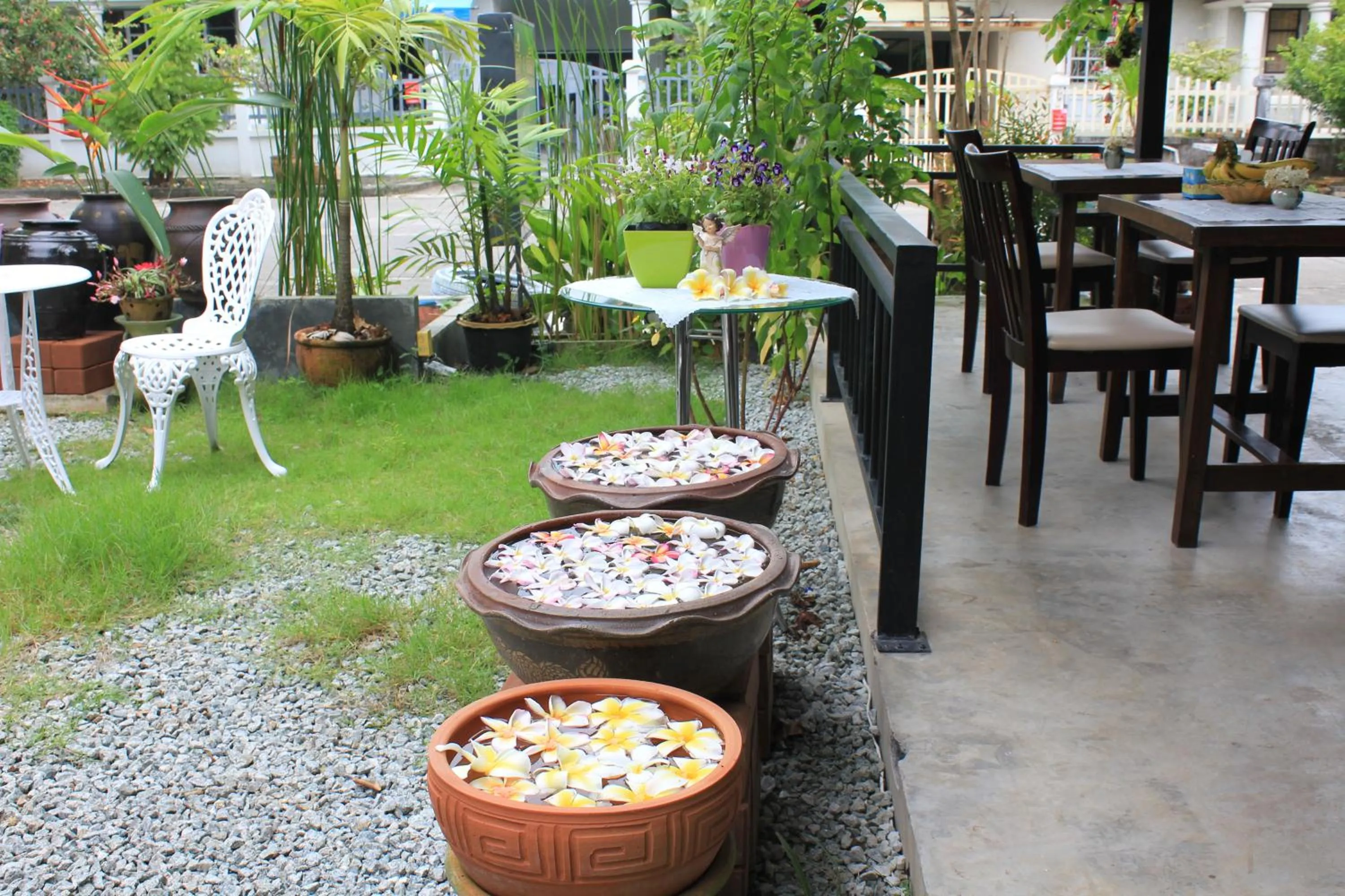 Property building in Eat n Sleep