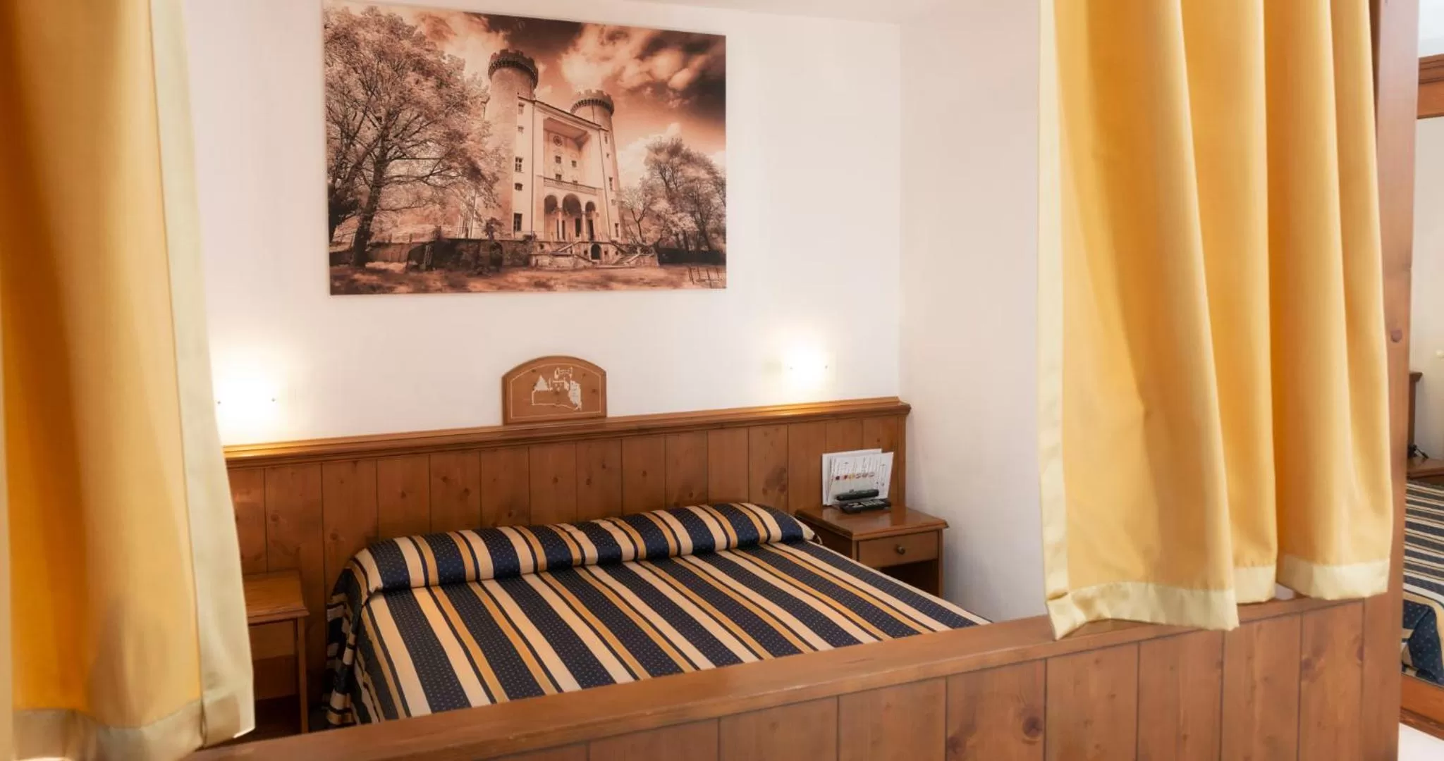 Bed in Hotel Residence Chateau