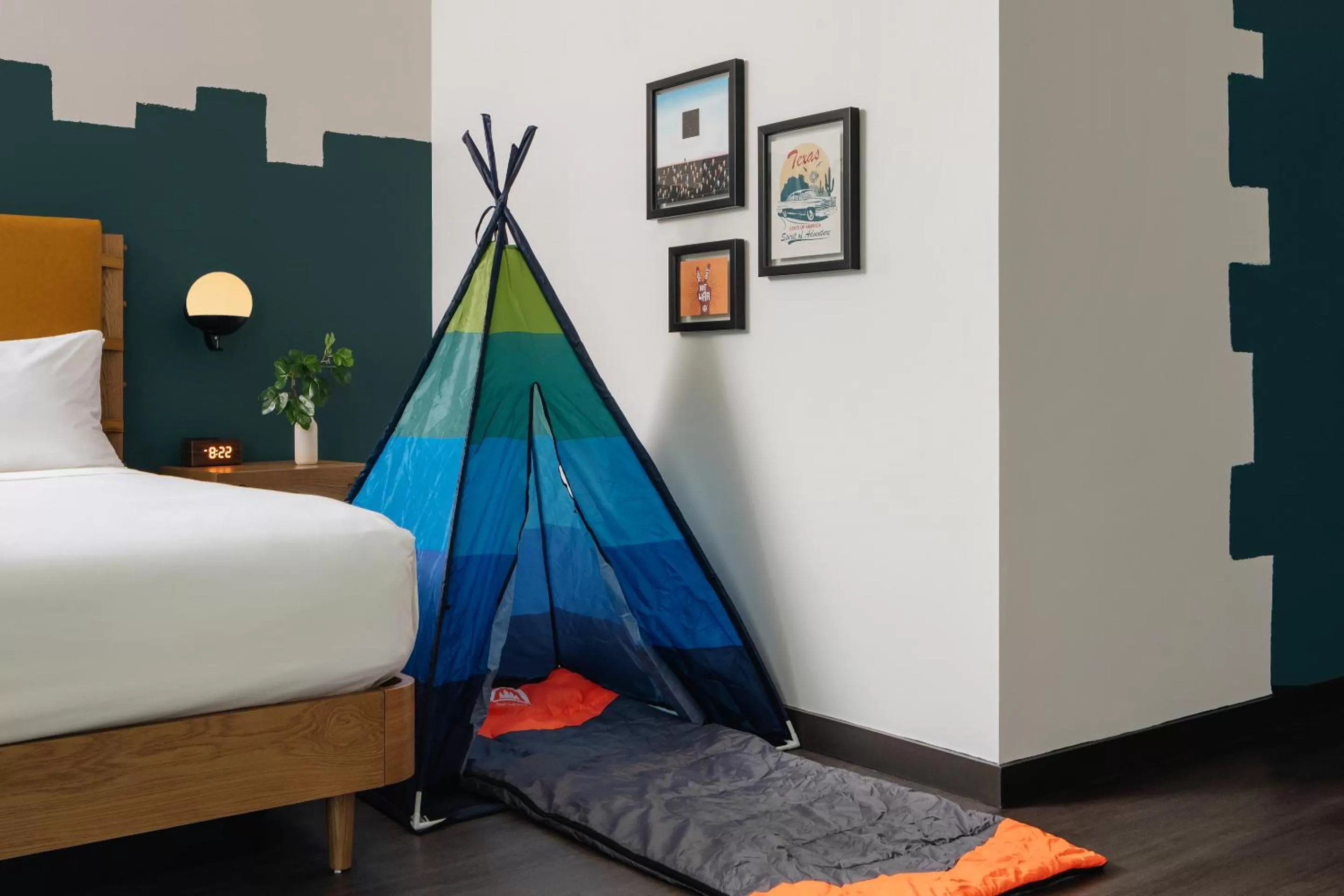 Bedroom, Bed in Origin Austin, a Wyndham Hotel