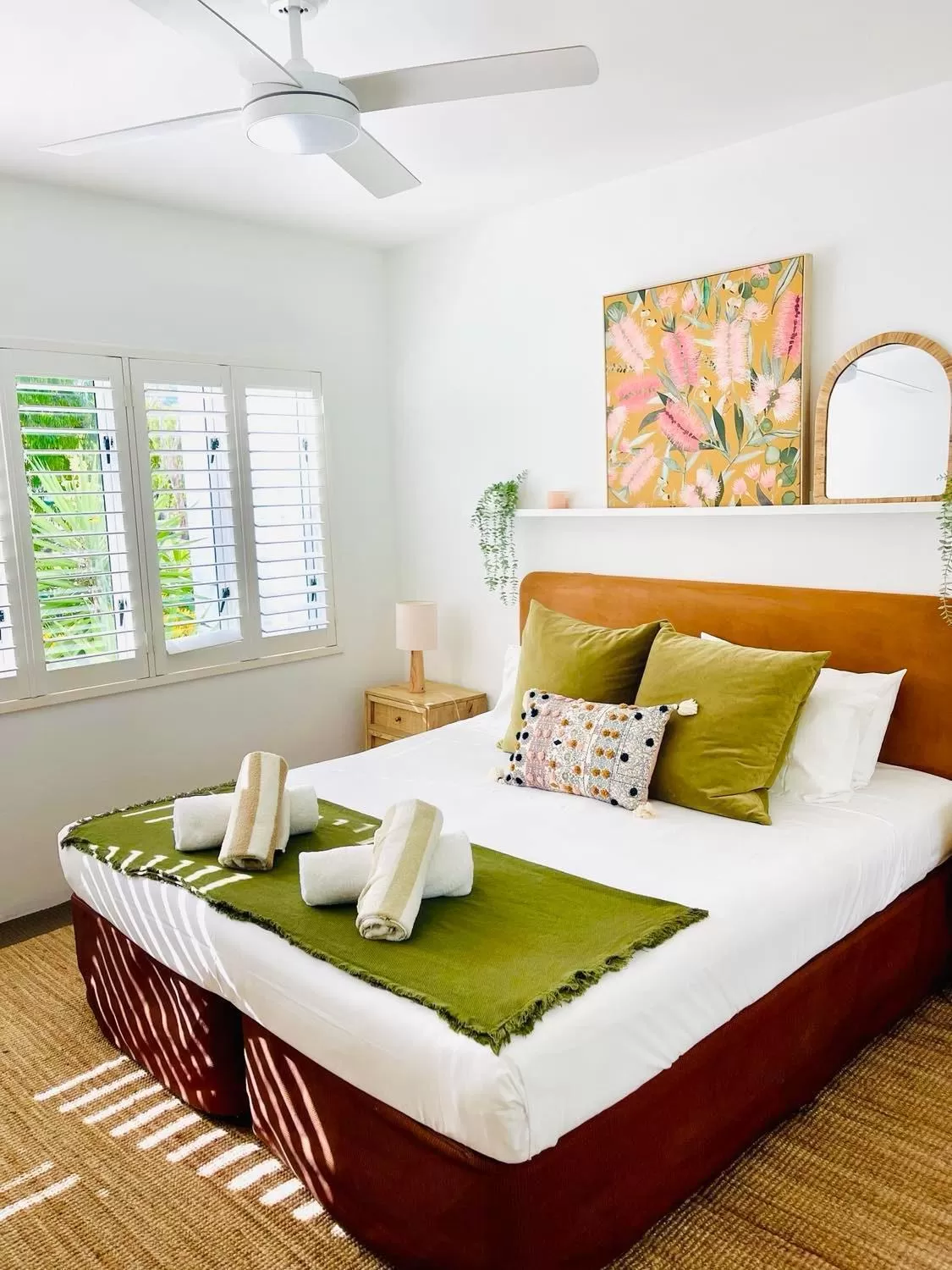 Bedroom, Bed in BeachView Apartments at Villa Paradiso