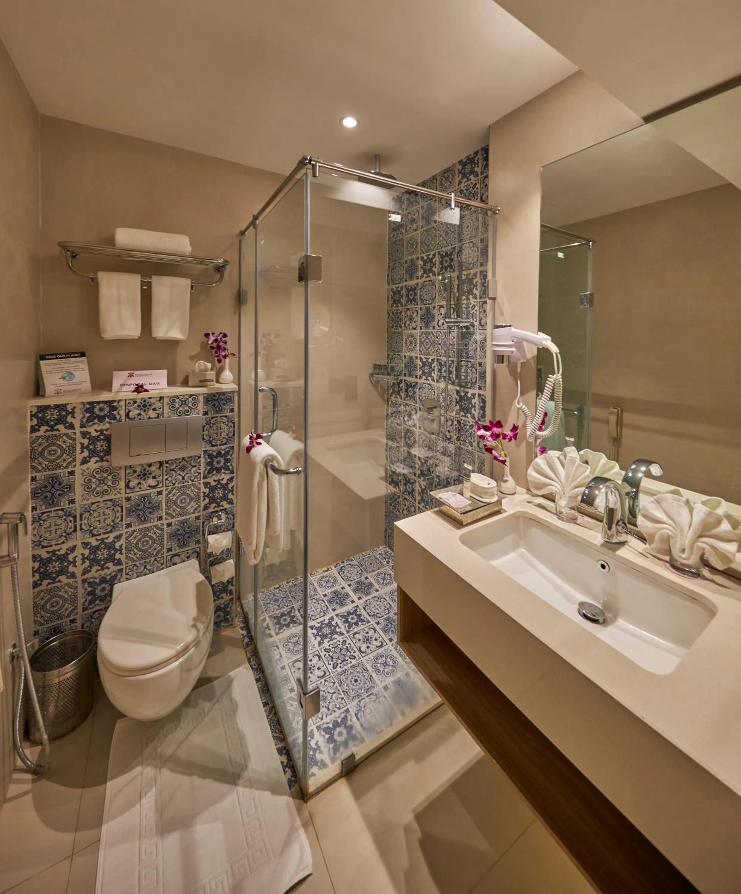 Shower in Royal Orchid Beach Resort & Spa, Utorda Beach Goa