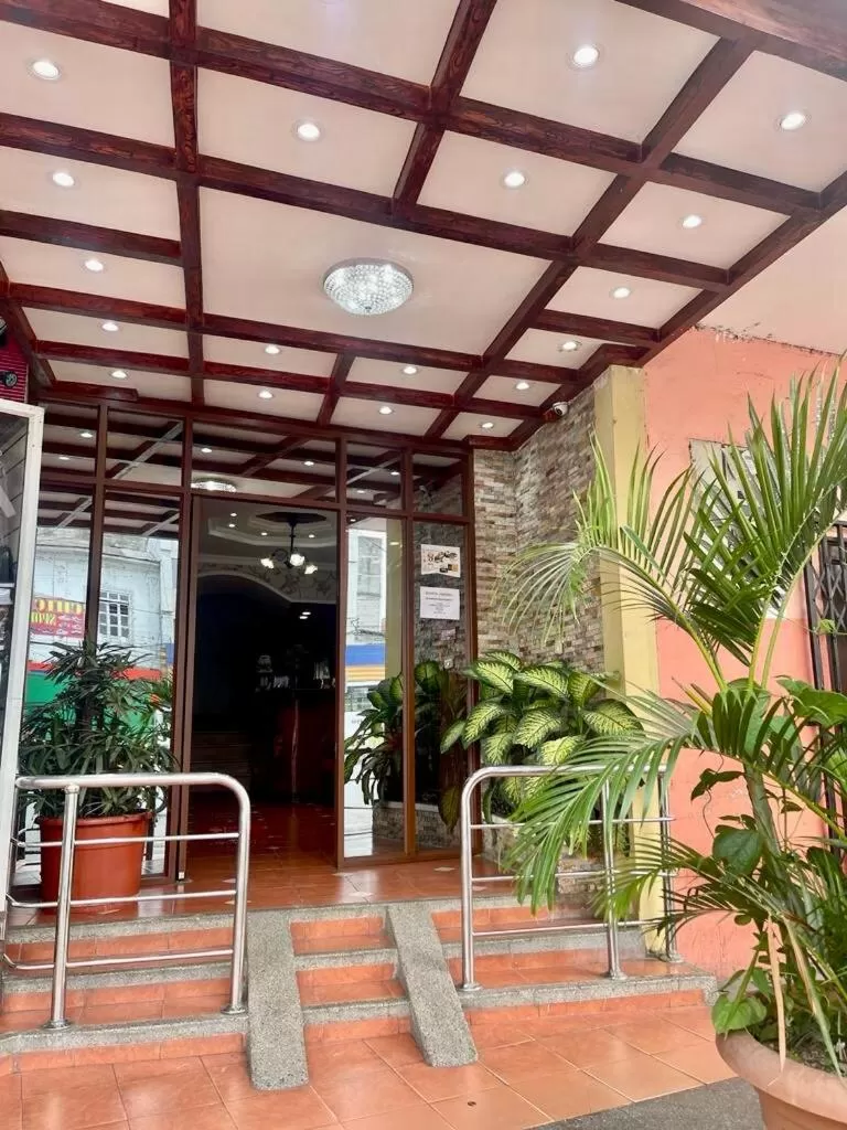 Property building in House Center