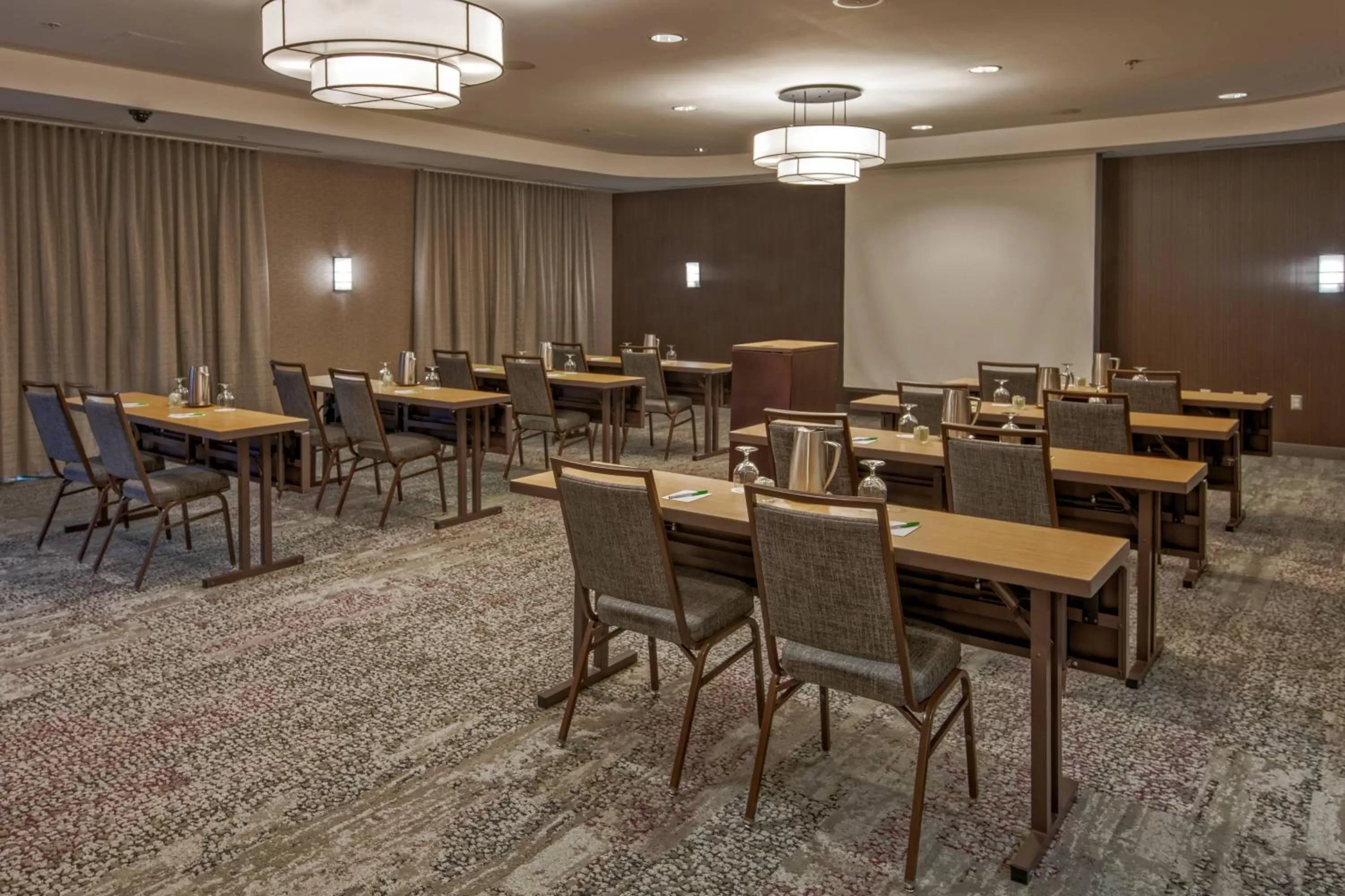 Meeting/conference room in Courtyard Newport News Airport