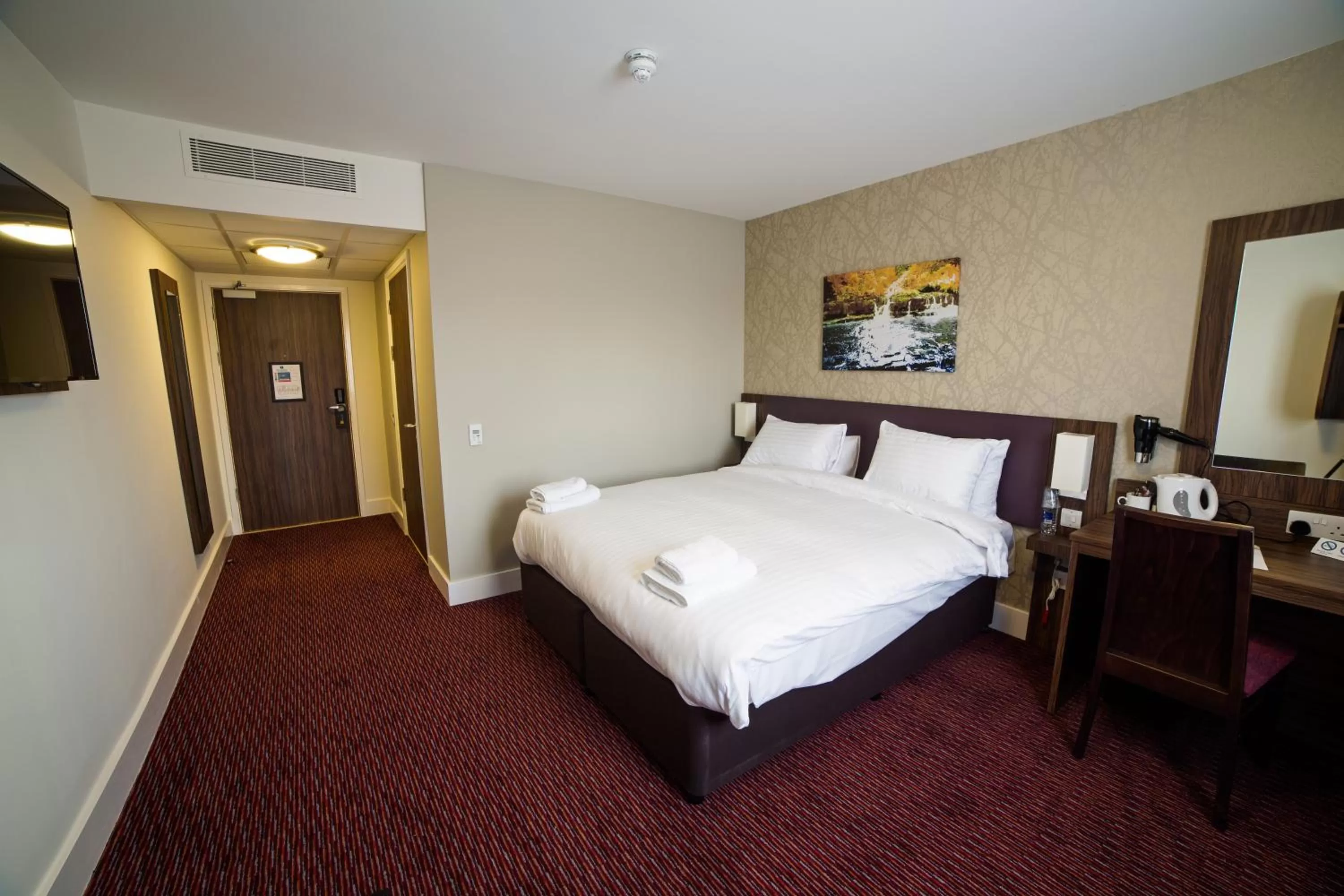 Bedroom, Bed in Red Squirrel, Stevenston by Marston's Inns