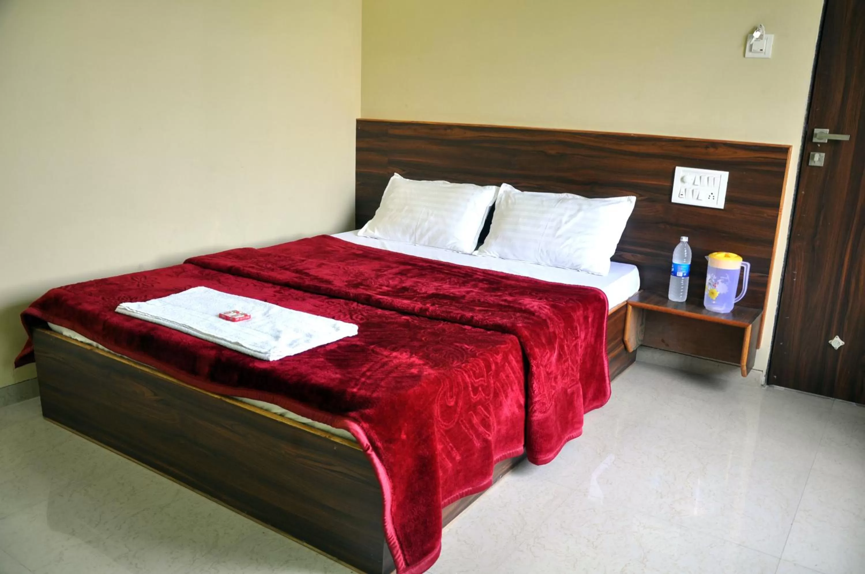Bed in Sukrangu Palace