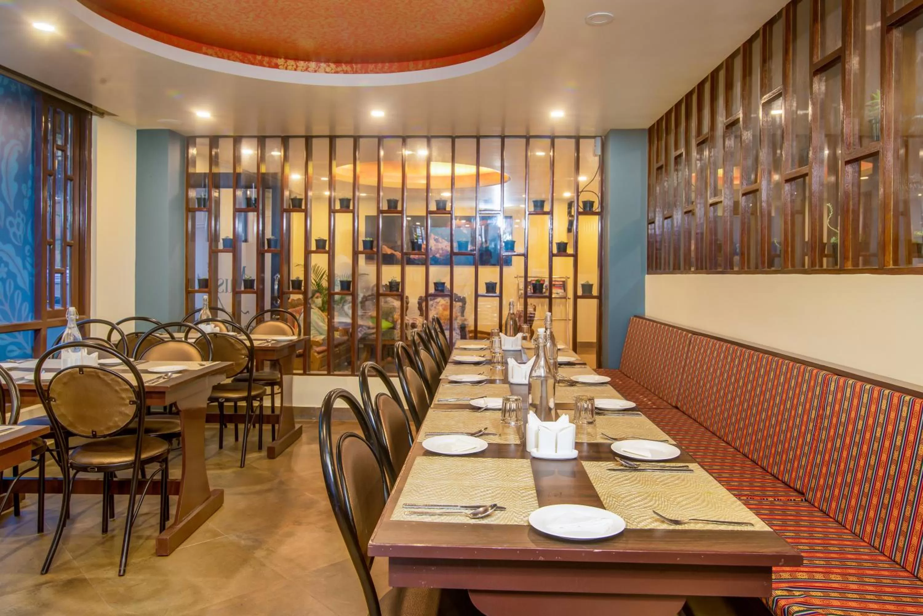 Restaurant/places to eat in Muscatel Grand Silkroute - 300 Mts from MG Marg