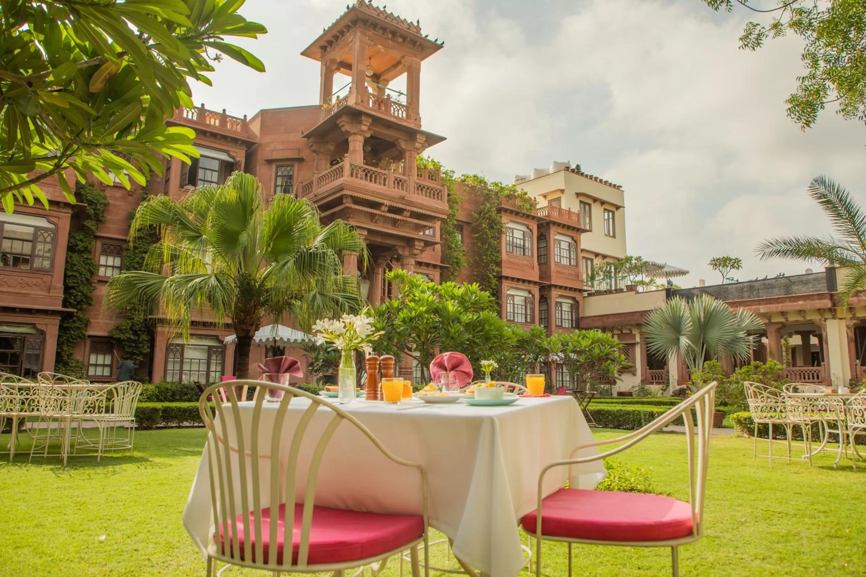 Property building in Daspan House