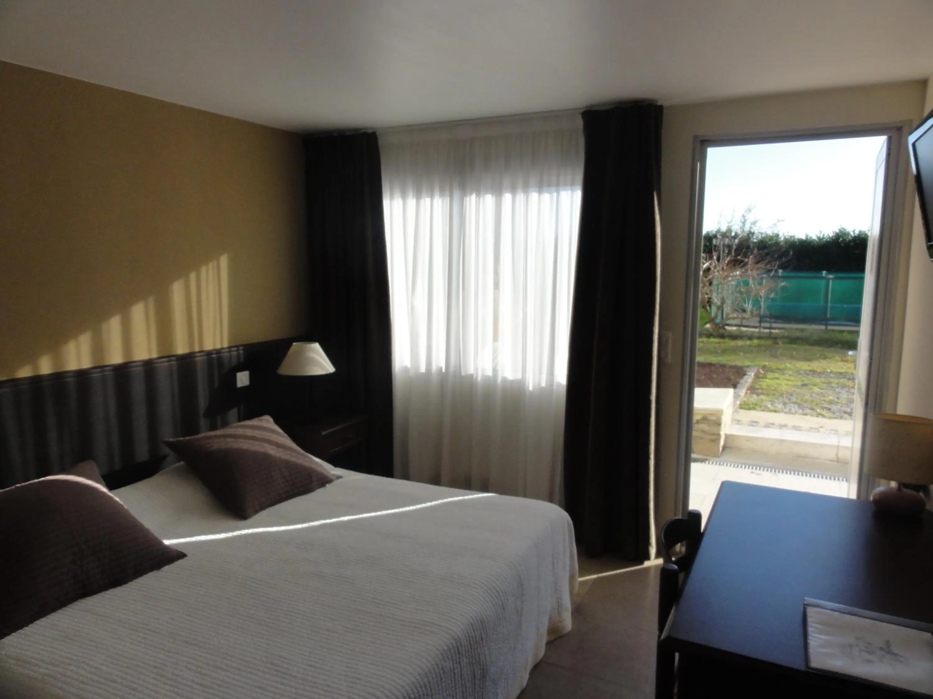 Bed in Hotel La Longue Vue