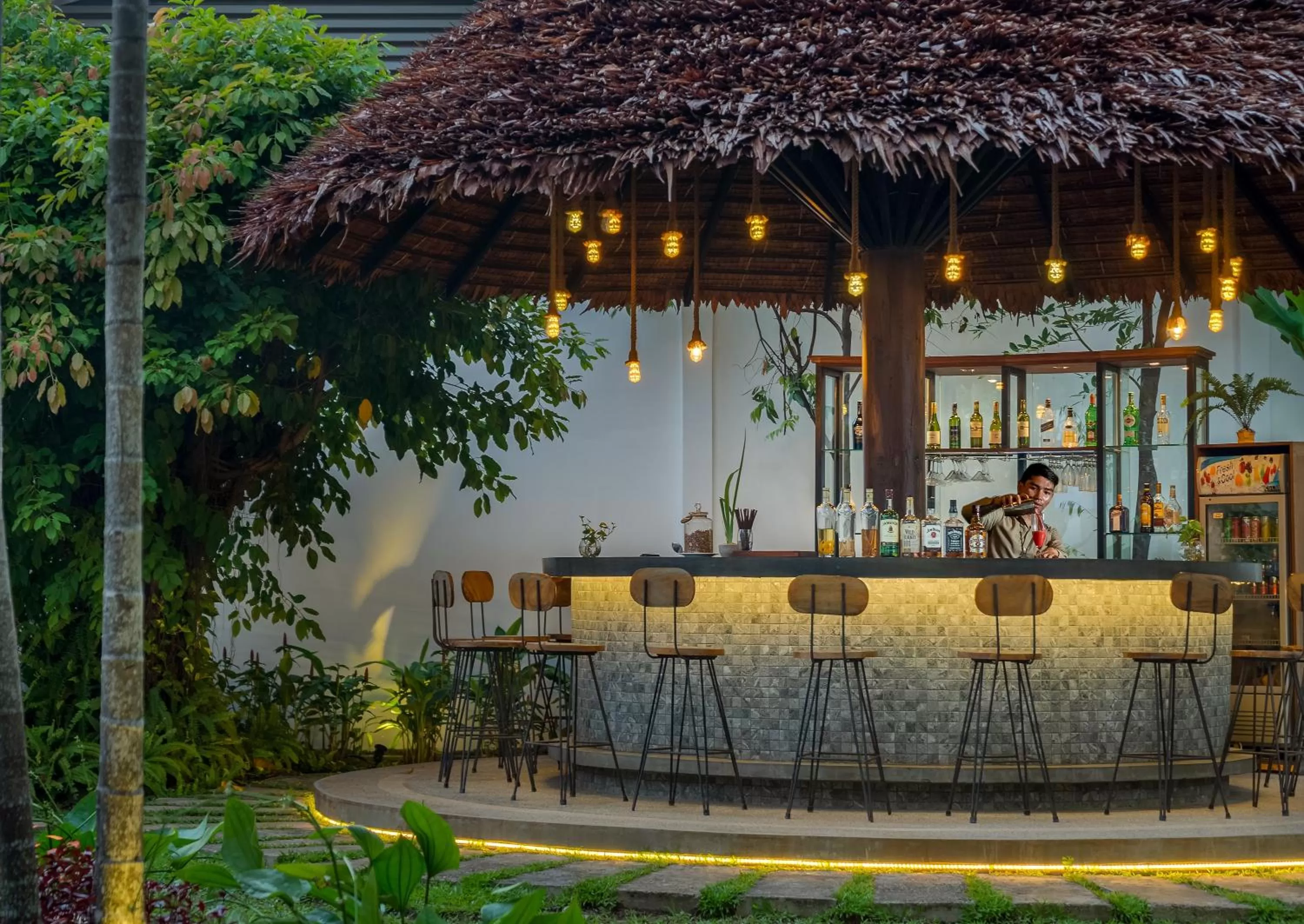 Lounge or bar in Koulen Hotel